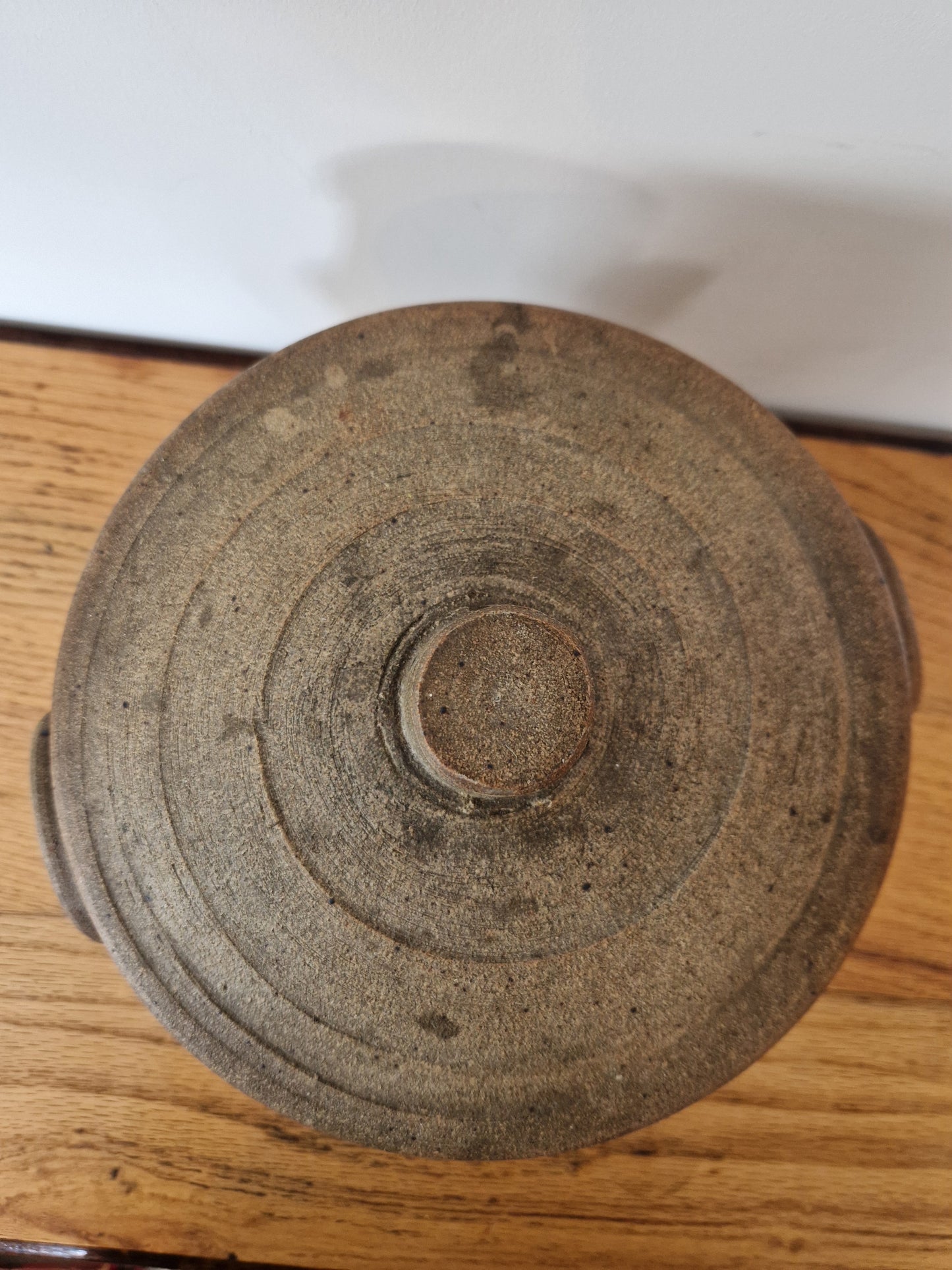 Stoneware Pot with Lid