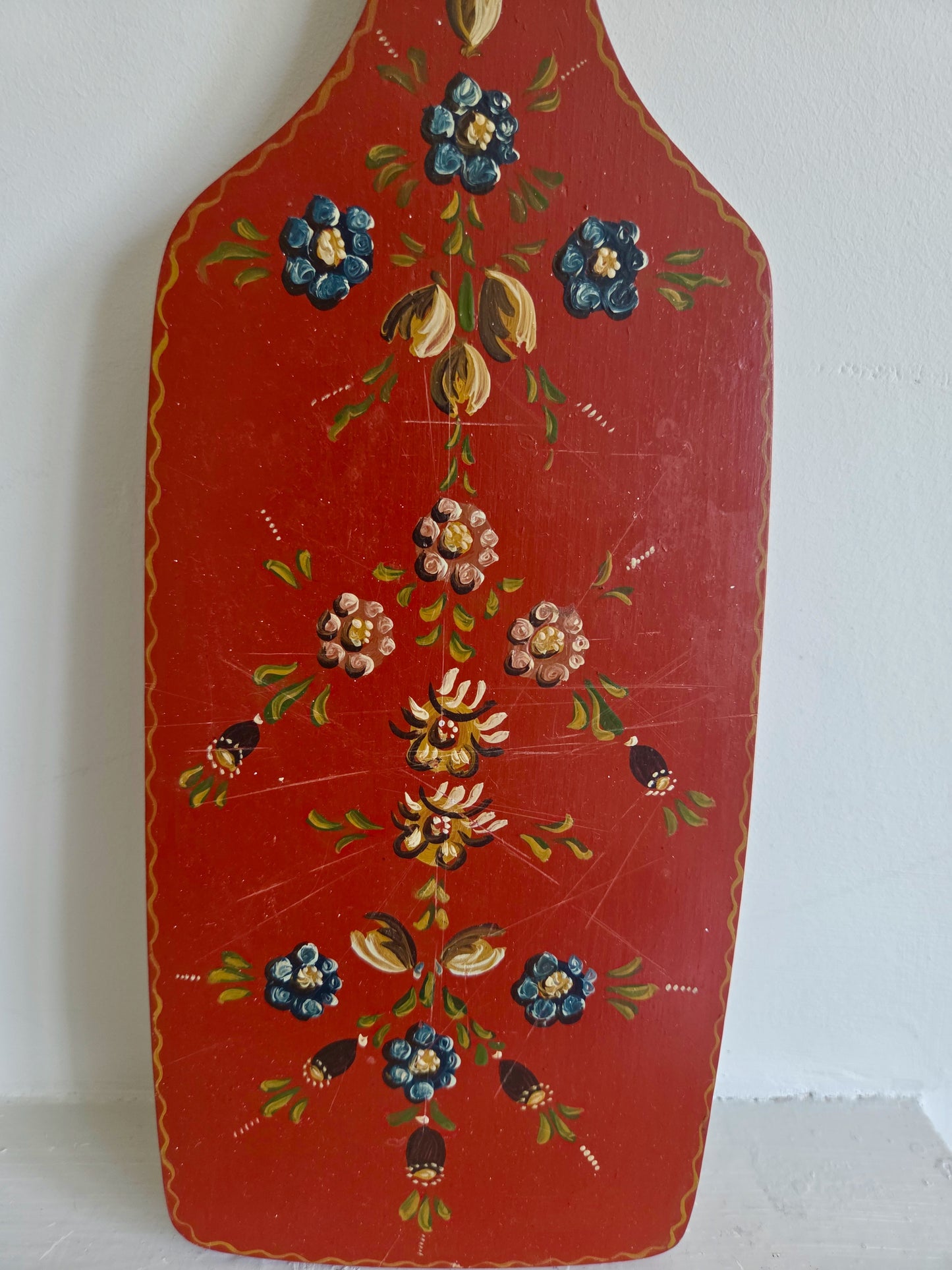 Vintage Red Floral Chopping Board