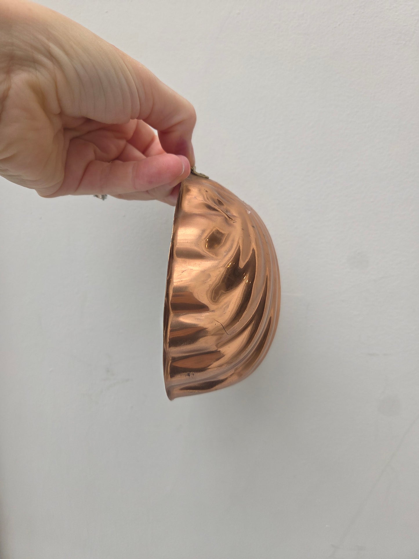 Vintage Copper Shell Mould