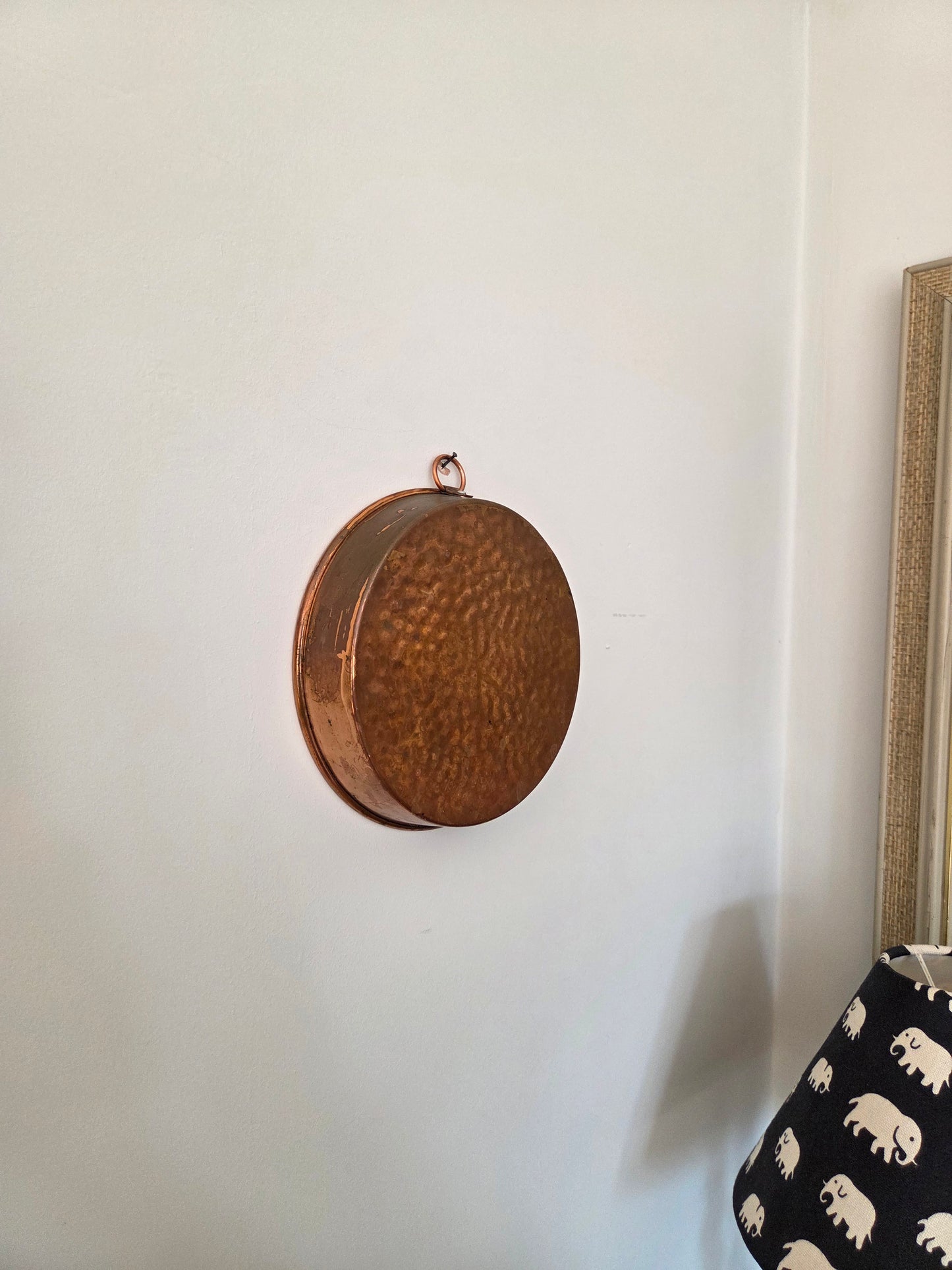 Vintage Copper Mould - Hammered Finish