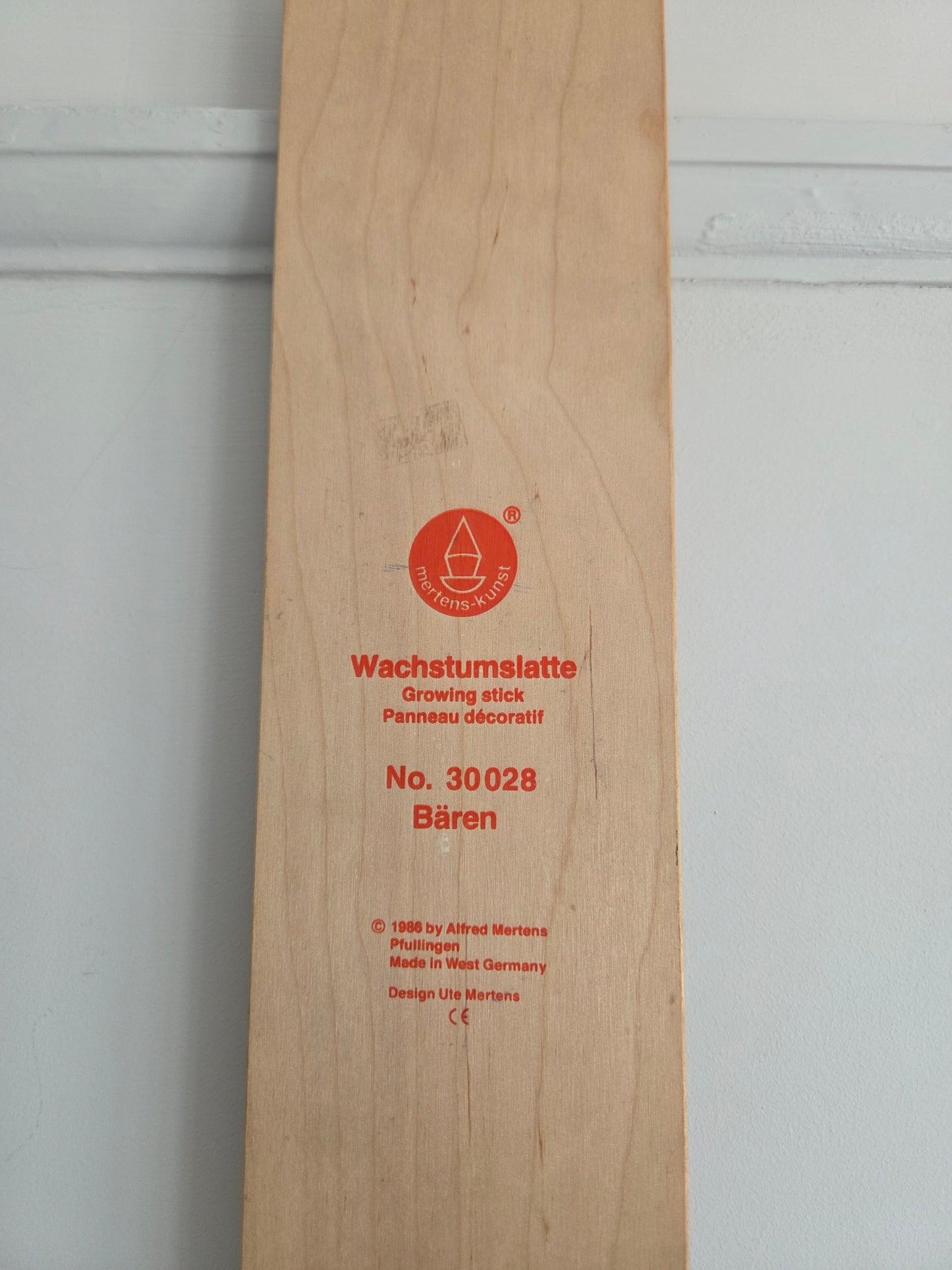 Vintage Mertenskunst Height Chart