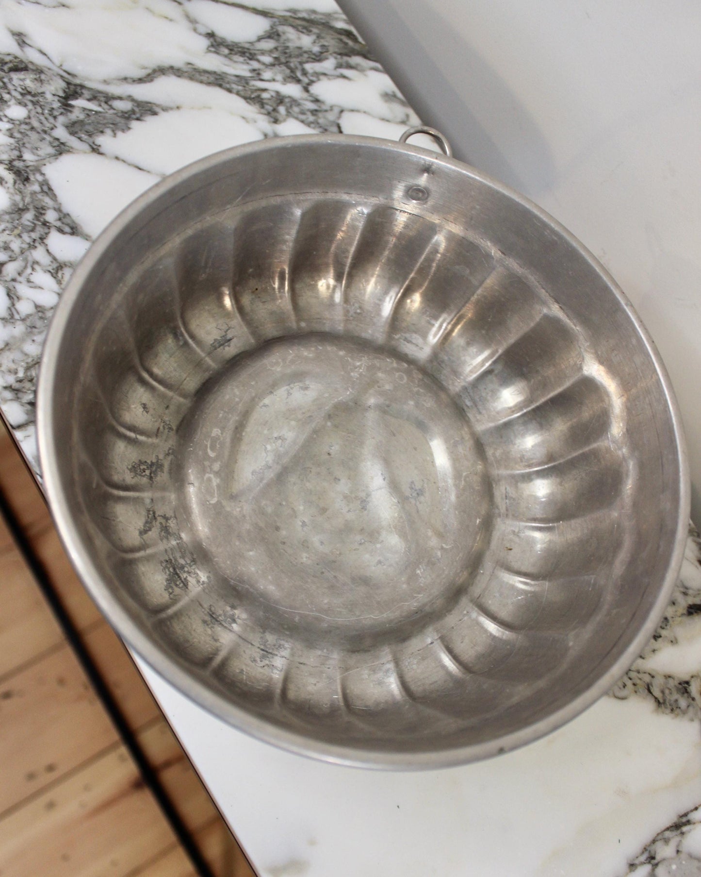 Tin Cake Mould with Pear Design