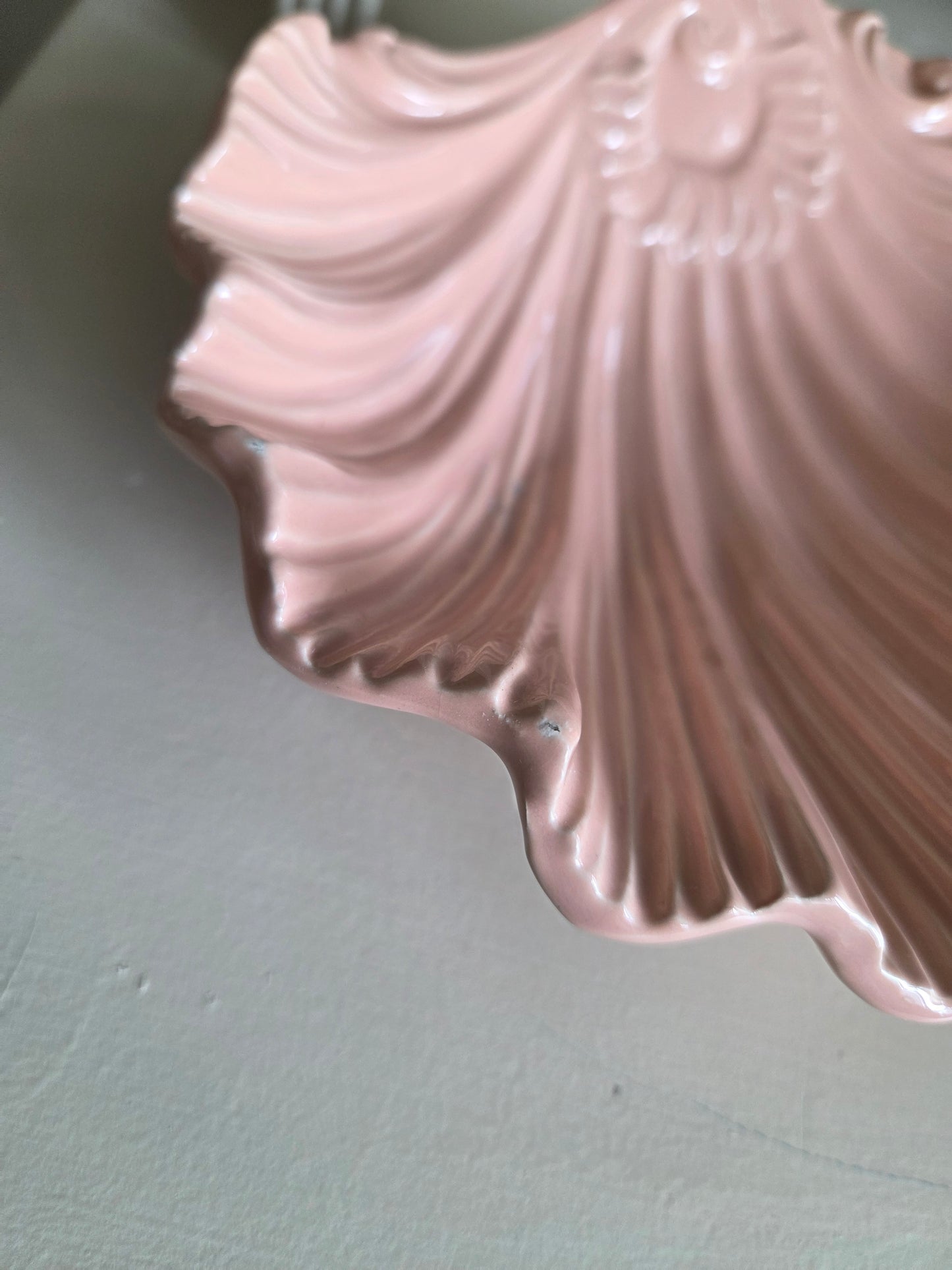 Pink Ceramic Shell Dish