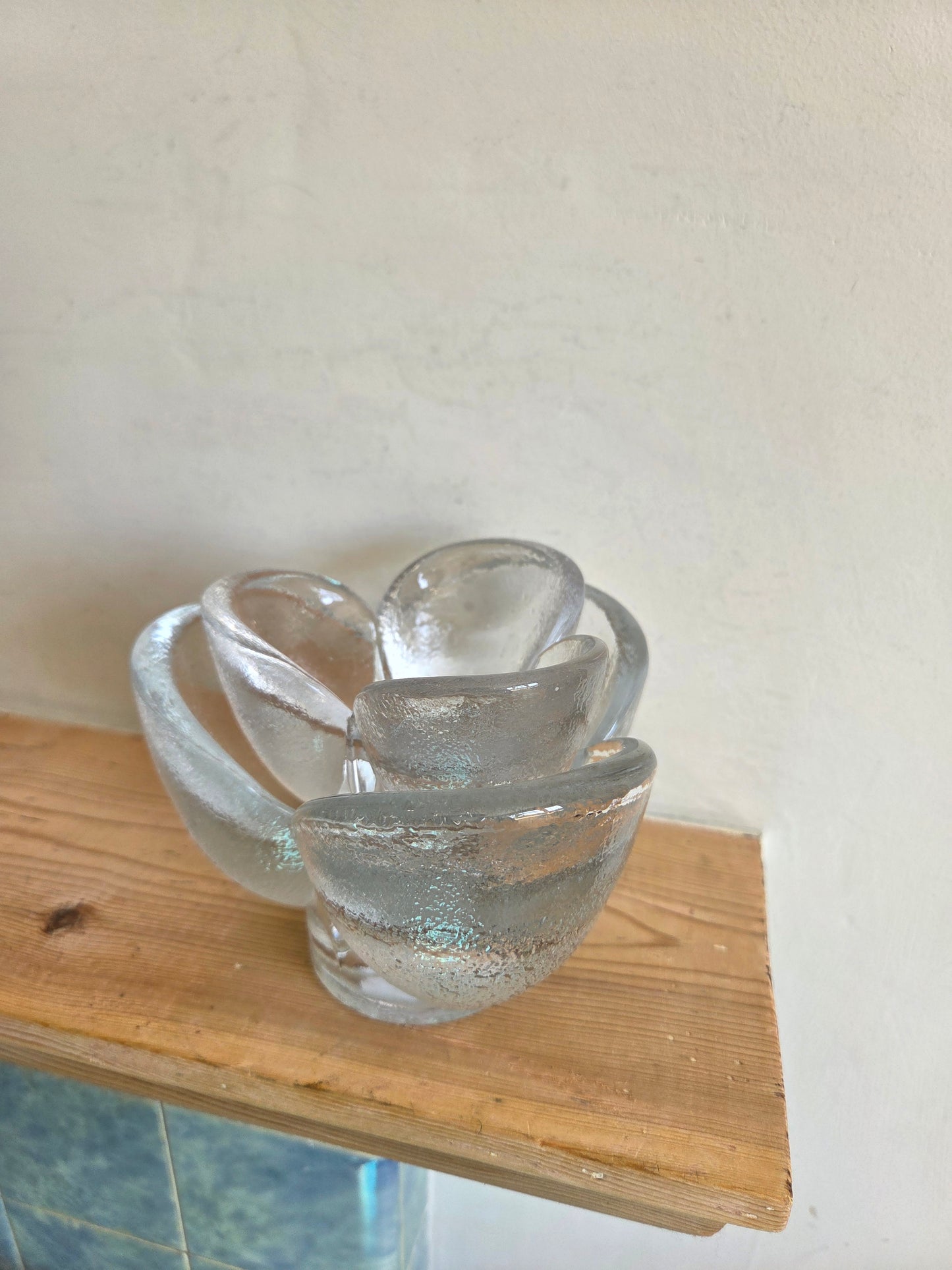 A Pair of Vintage Swedish Art Glass Bowls by Kosta Boda with Tulip Petal Design