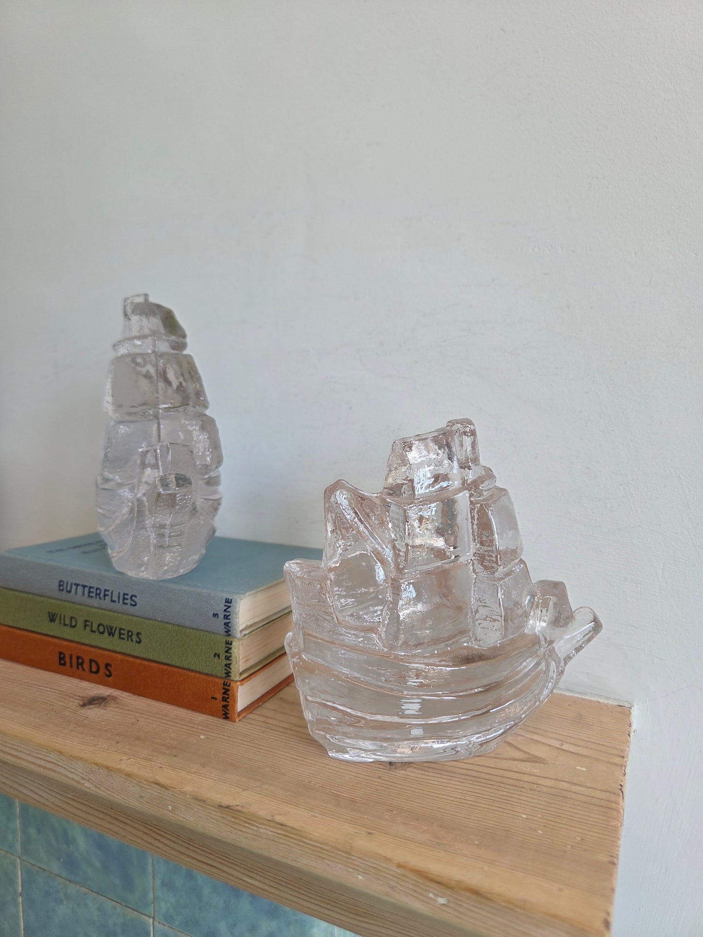 Pair of Vintage Art Glass Boats by Pukeberg Sweden