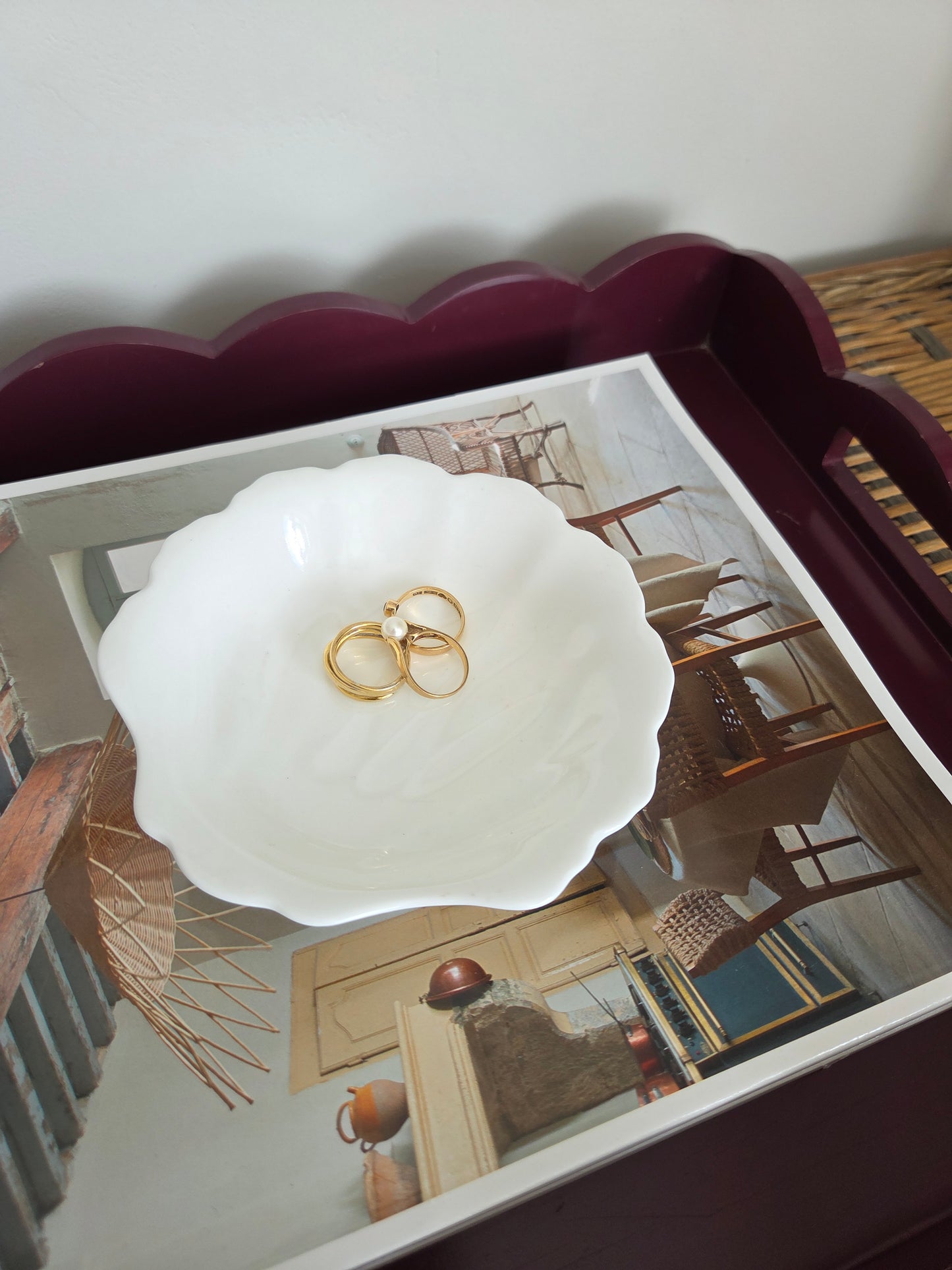 Vintage Milk Glass Shell Dishes
