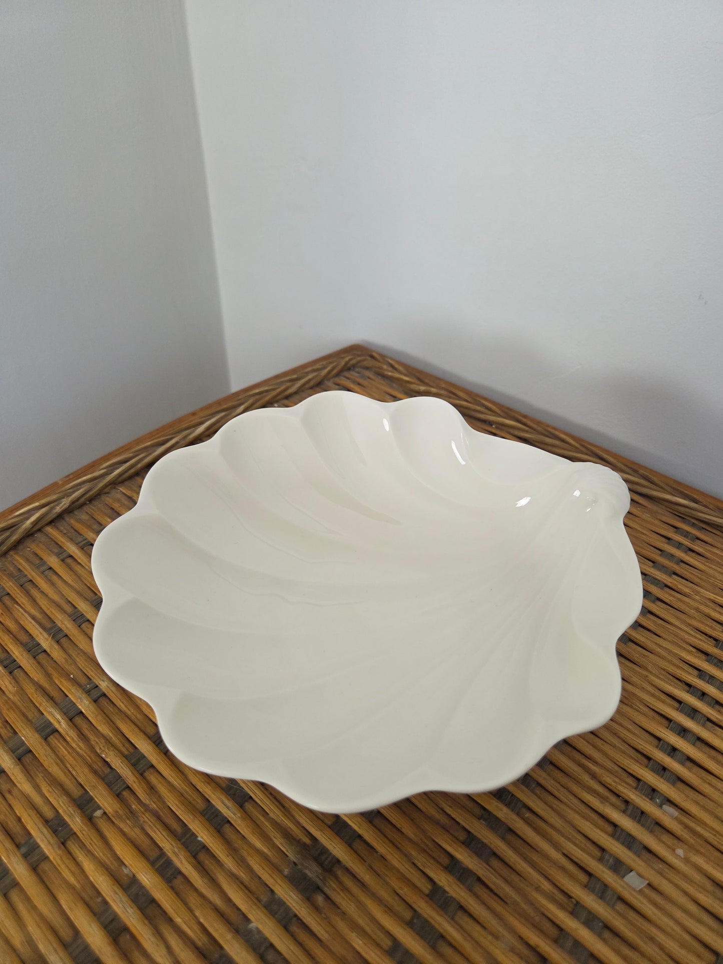 Vintage Pottery Shell Bowl