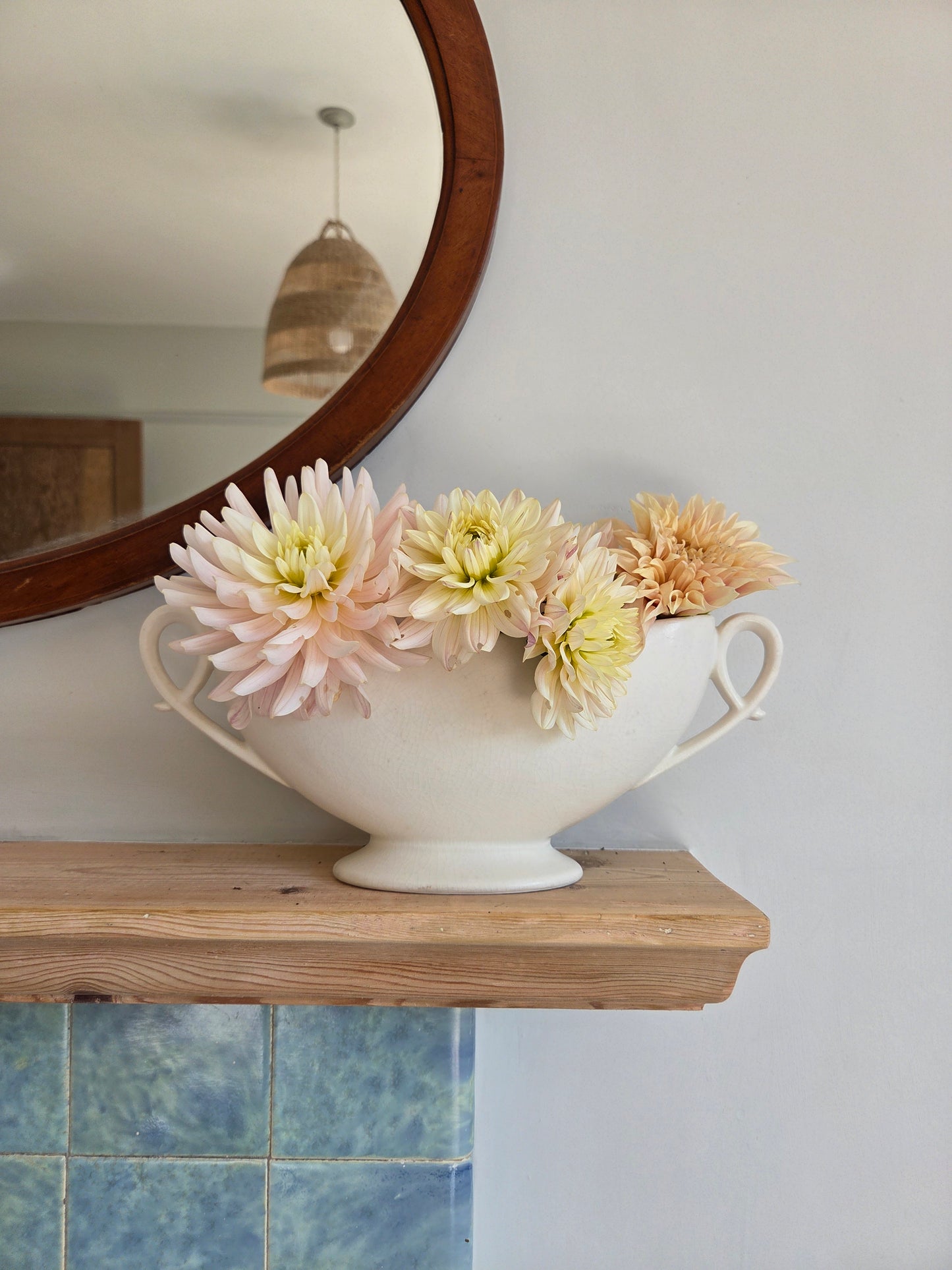 Vintage Curl Handled Mantle Vase