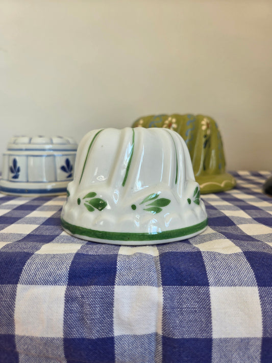 Small Green Cake Mould