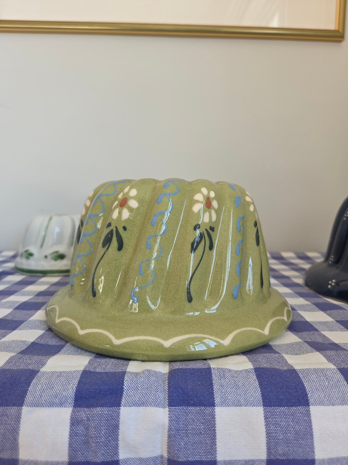 Large Green Gugelhupf Cake Mould