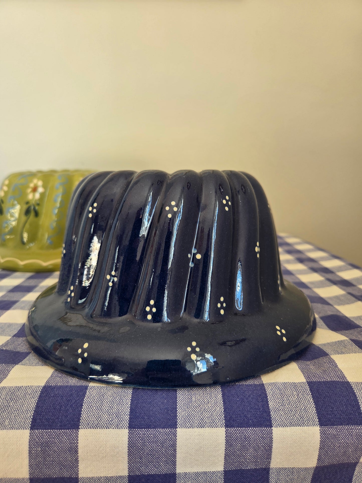 Large Vintage Blue Mould