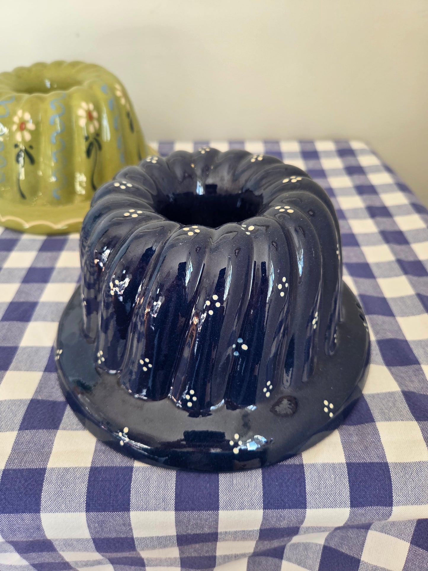 Large Vintage Blue Mould