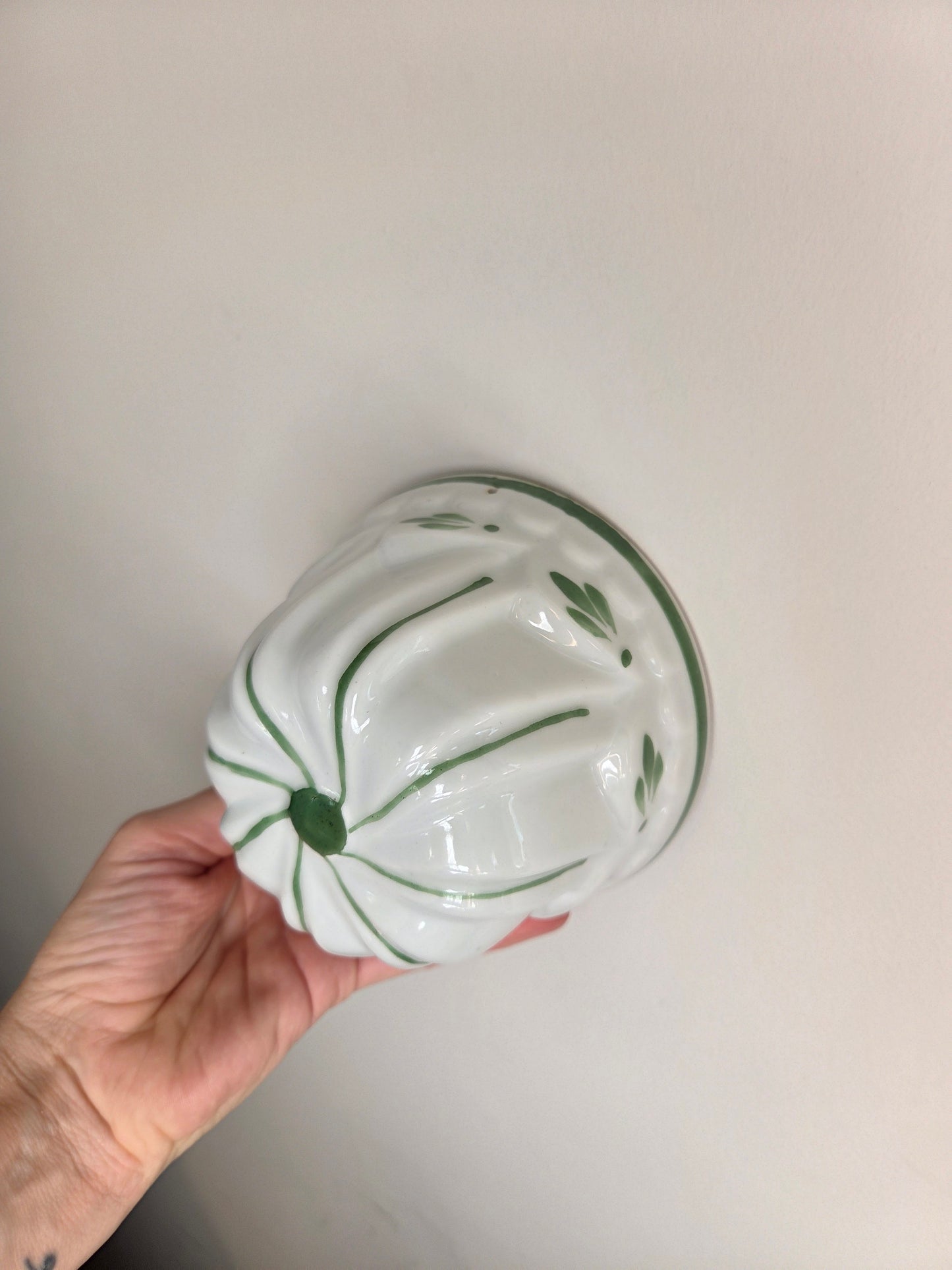 Small Green Cake Mould