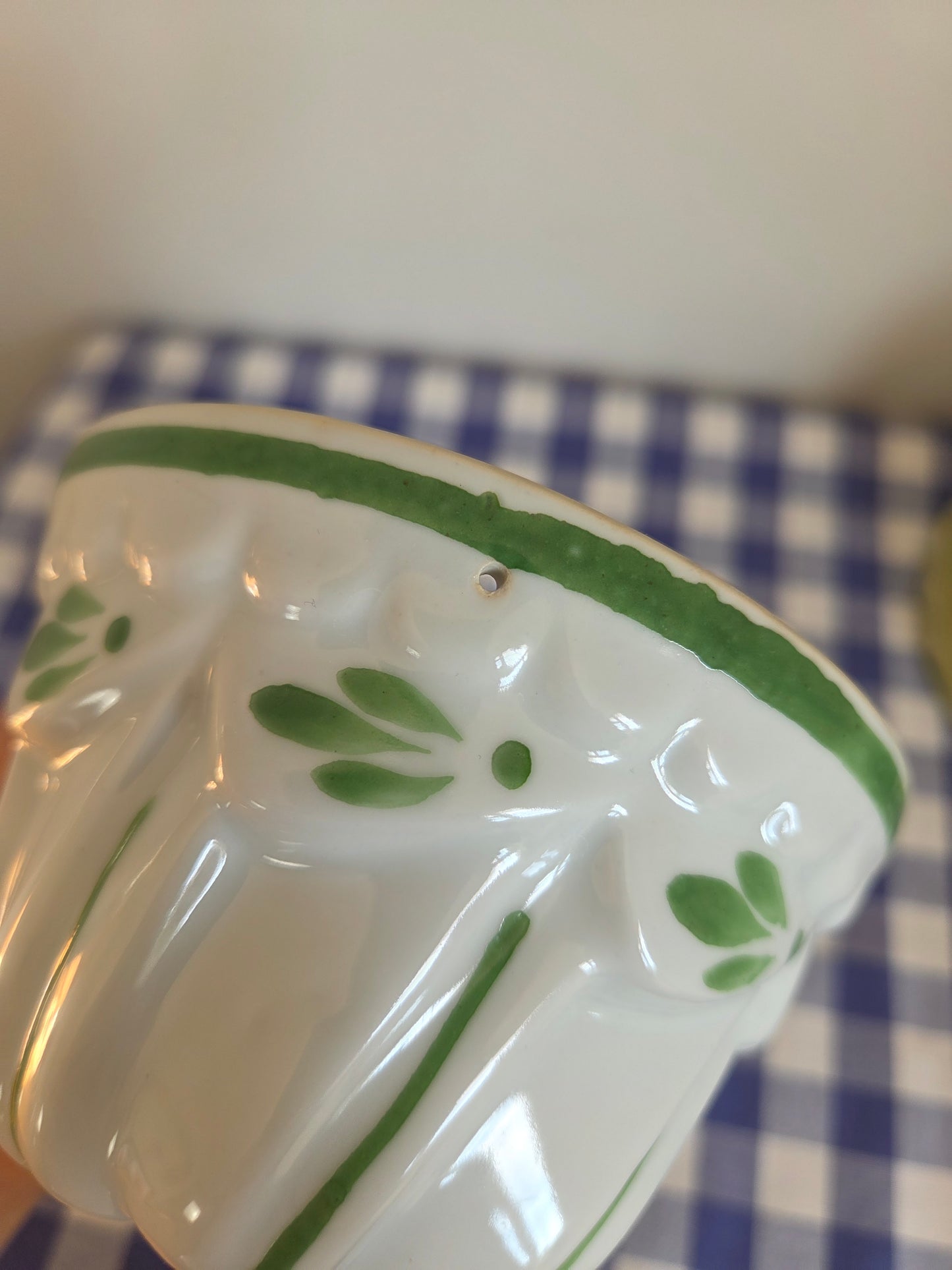 Small Green Cake Mould