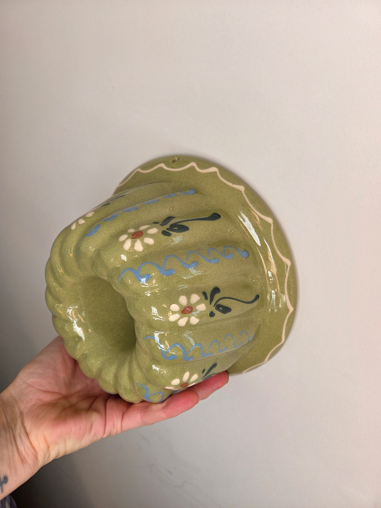 Large Green Gugelhupf Cake Mould