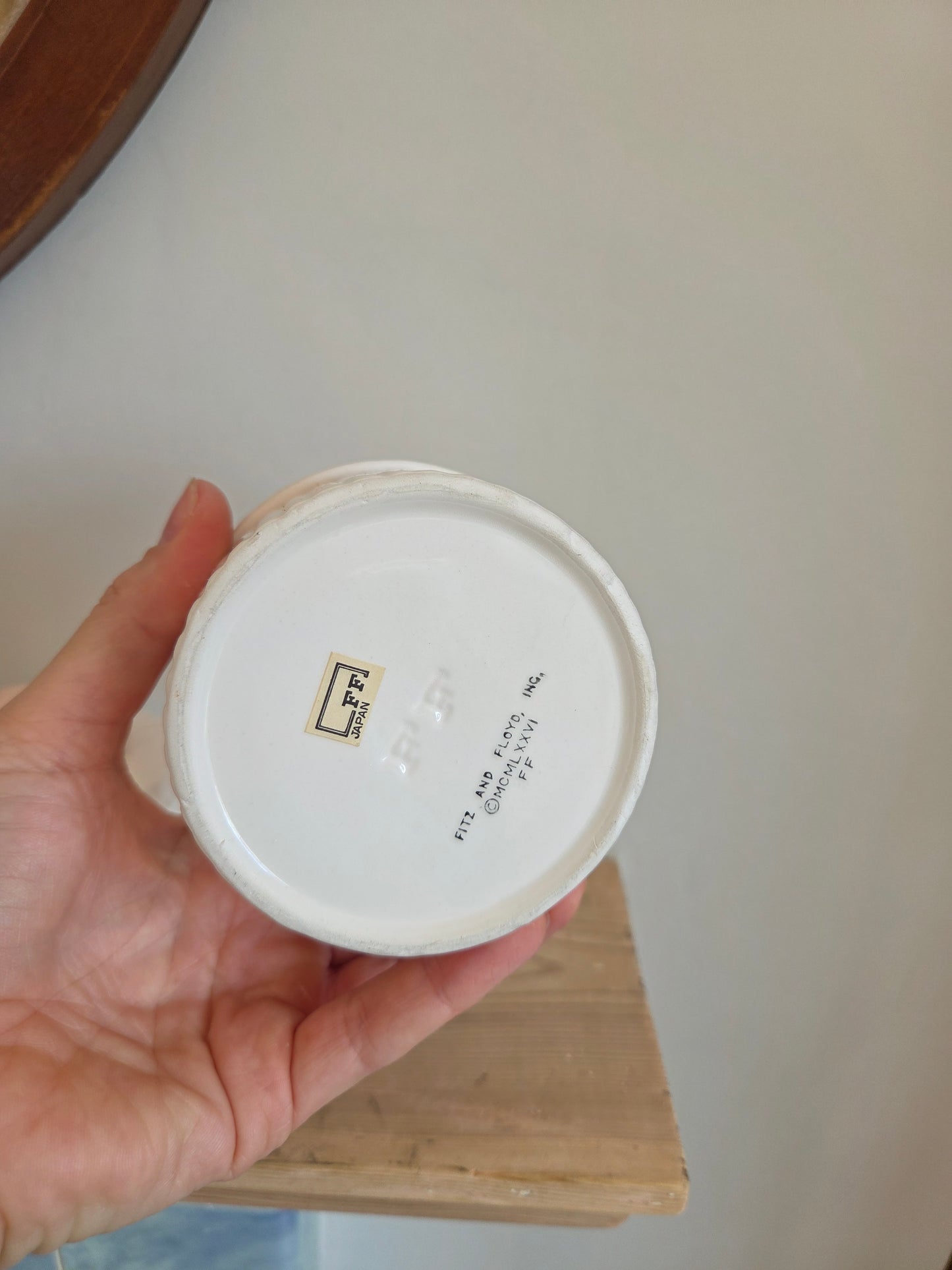 Fitz and Floyd Whelk Shell Pot