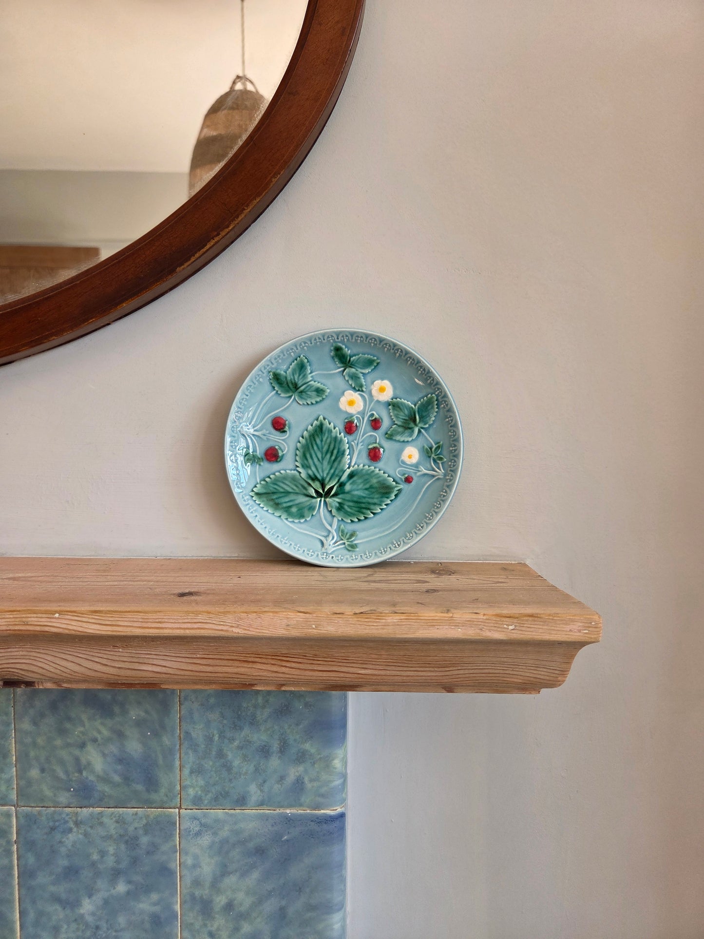 Vintage Wild Strawberries Wall Plate