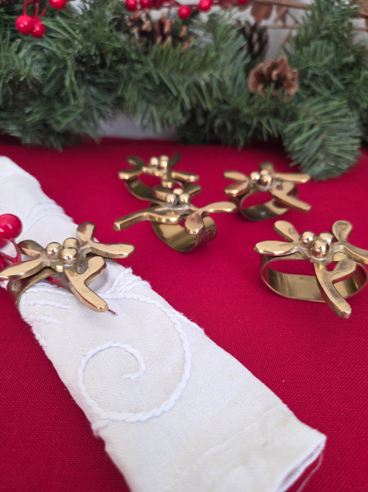 Set of Six Brass Mistletoe Napkin Rings (2/2)