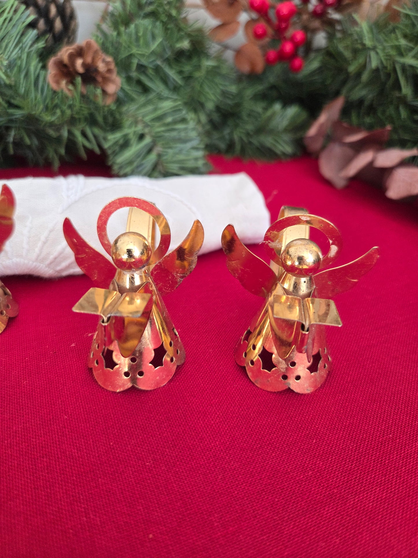 Set of Six Brass Angel Napkin Rings (2/2)