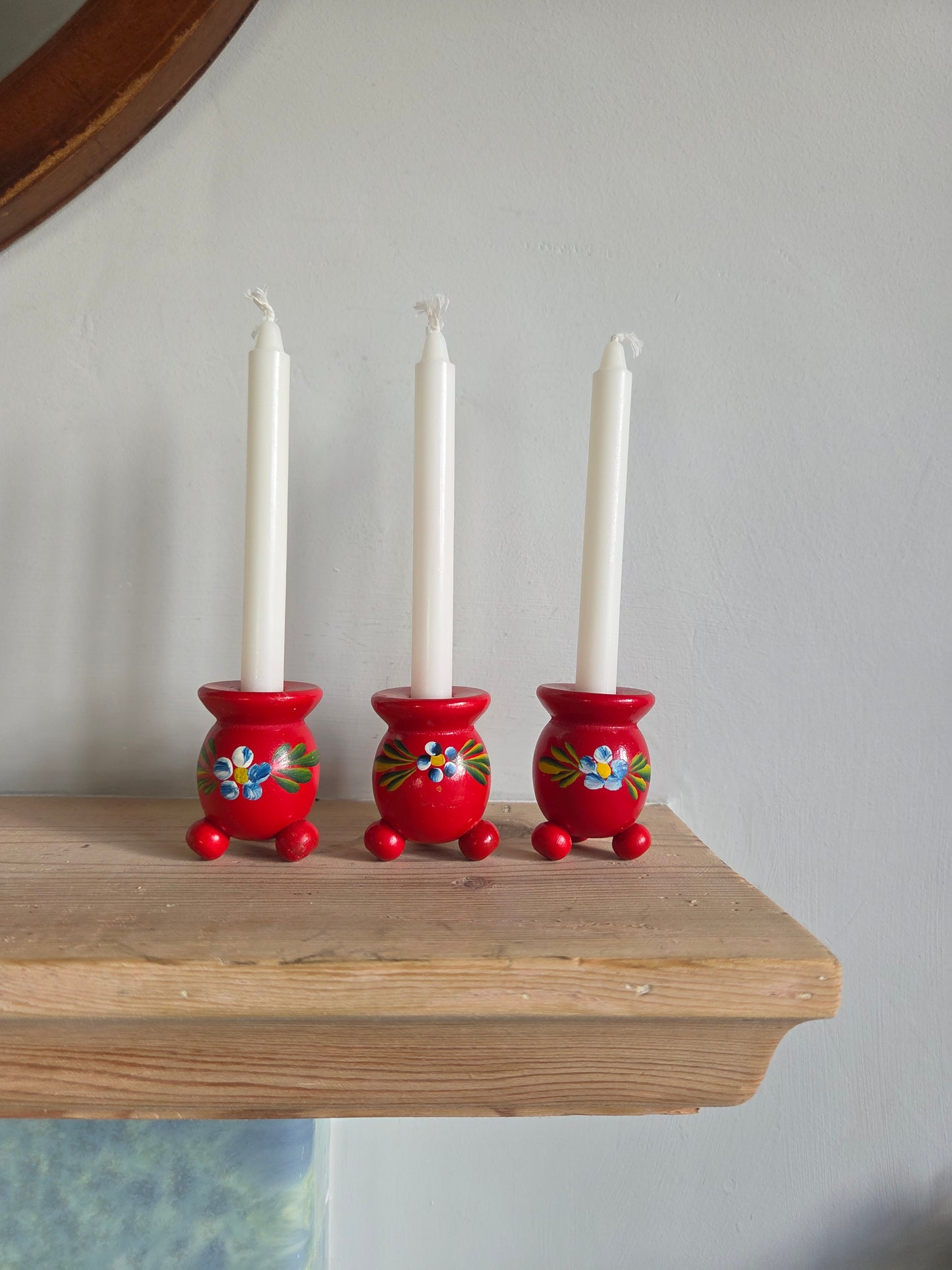 Swedish Christmas Candle Holder - Trio Small Flower