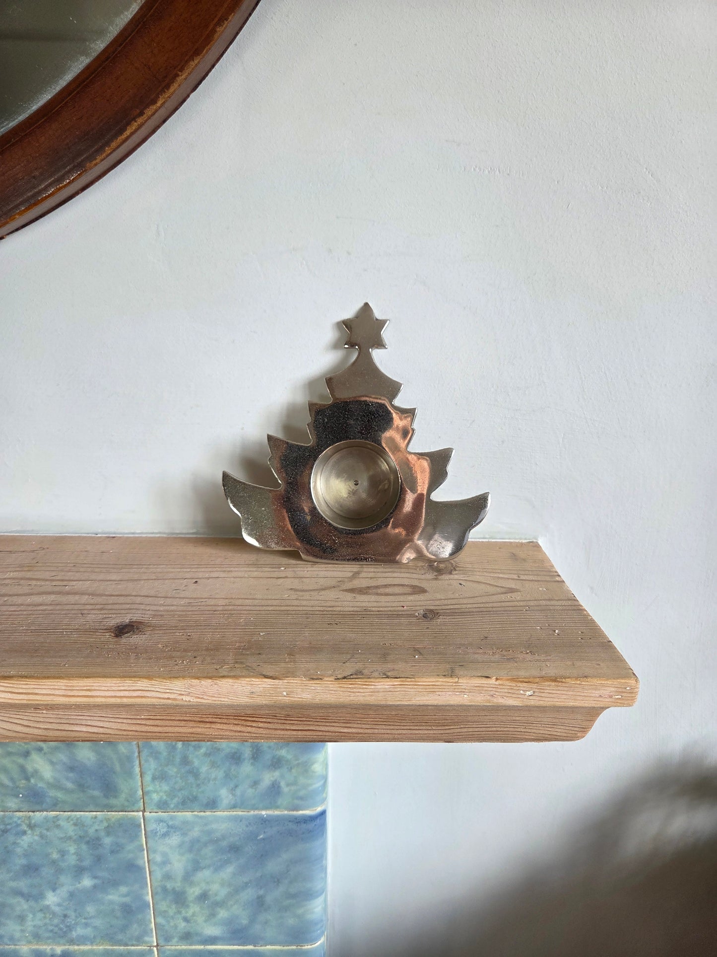 Silver Christmas Tree Tealight Holder