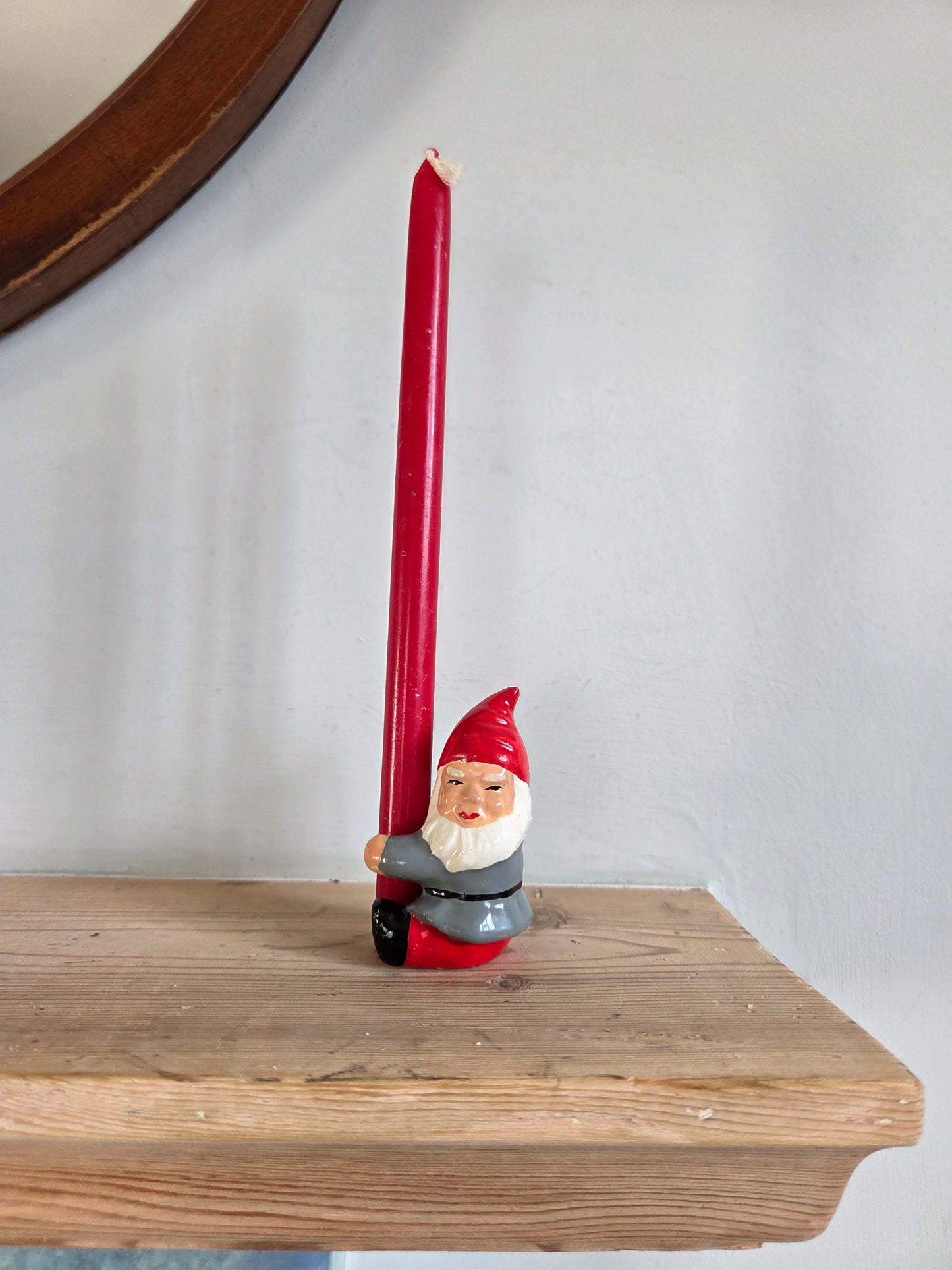 Hugging Santa Candle Holder