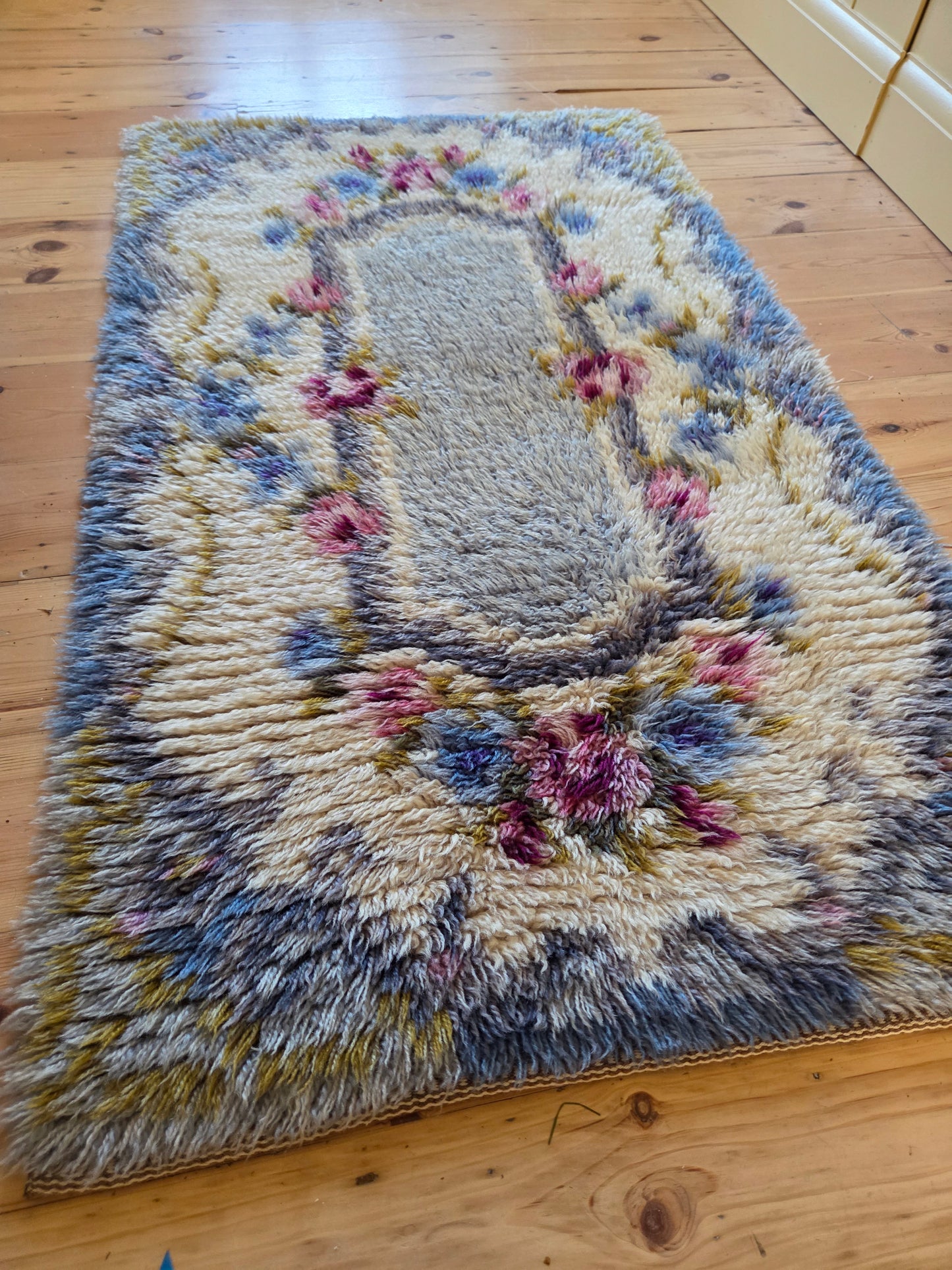 Vintage Swedish Ryamatta