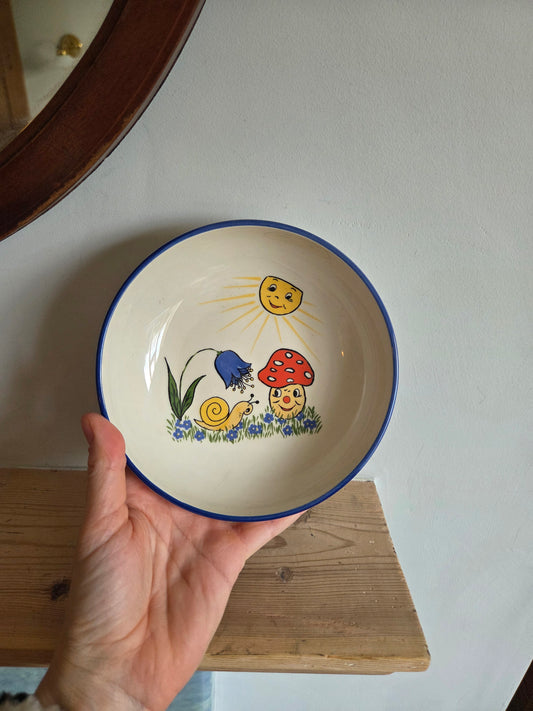 Vintage Childrens Bowl