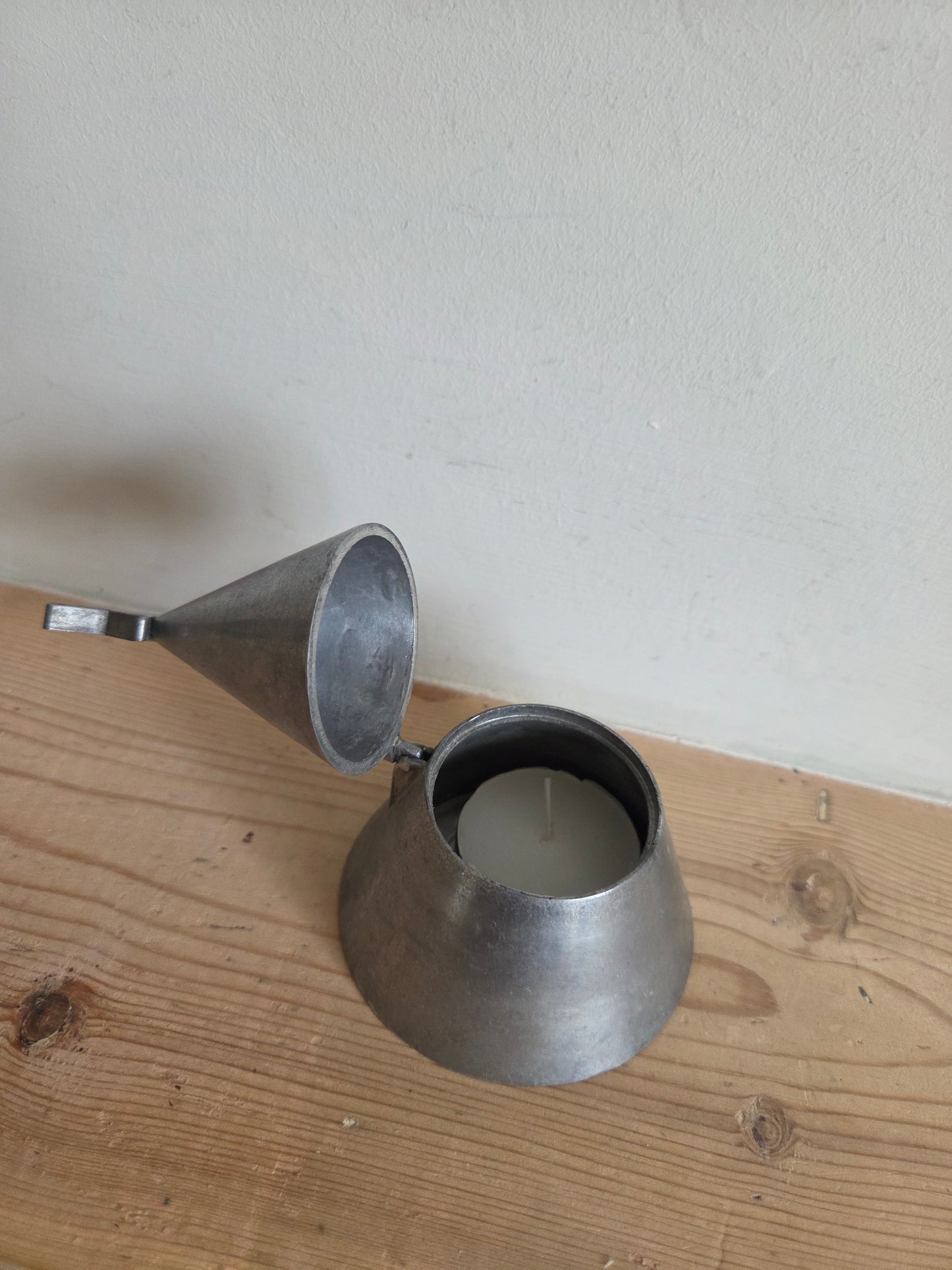 Star Christmas Tree Cone Tealight Holder