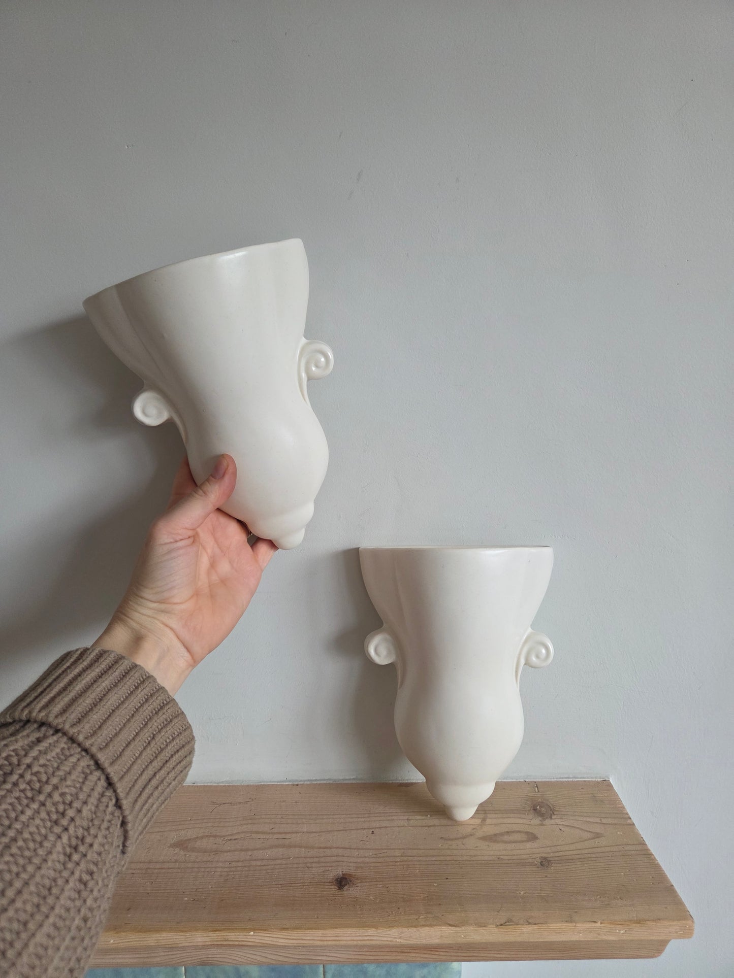 Shorter and Sons Wall Pockets