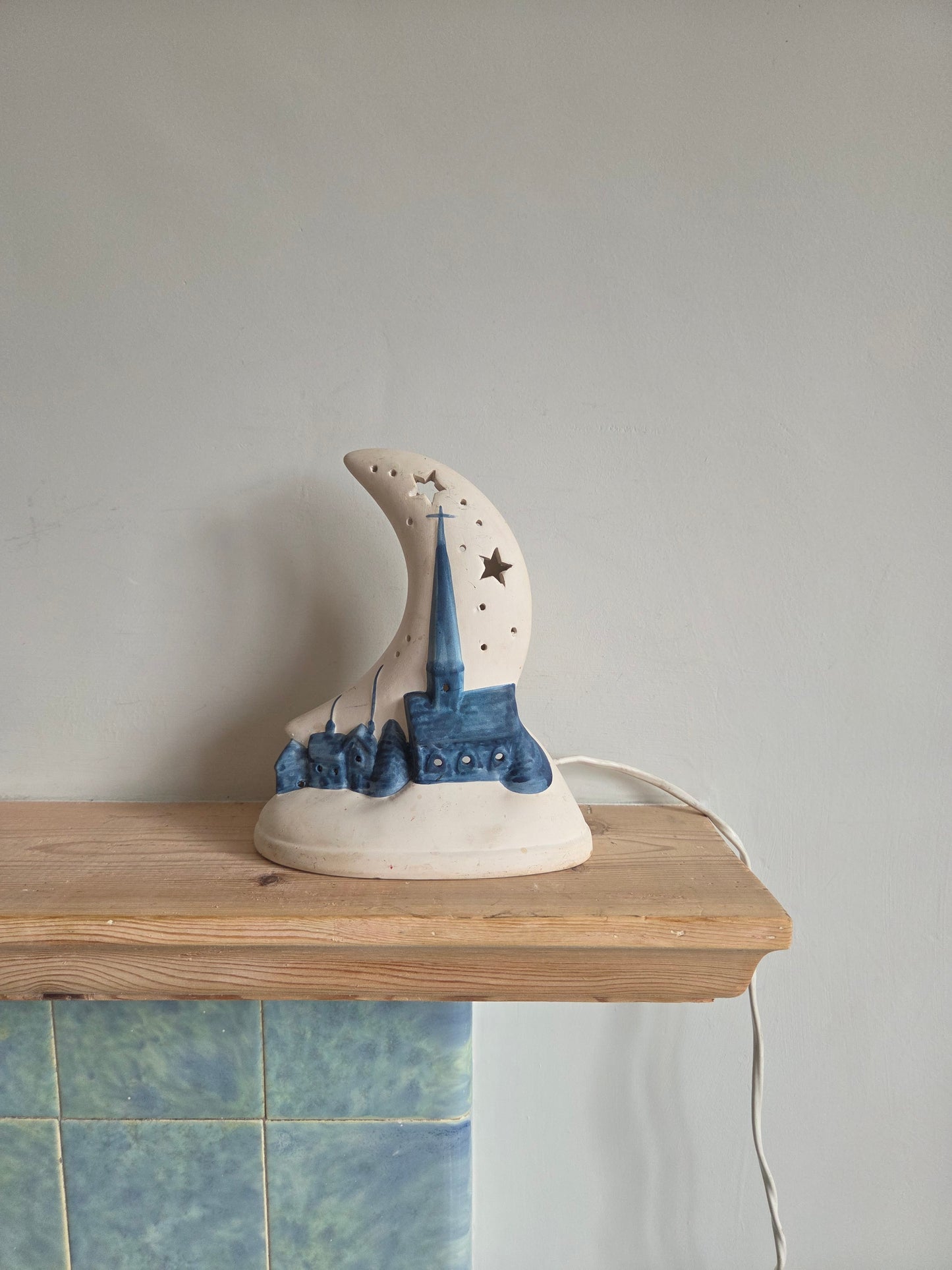 Moon Tealight Holder