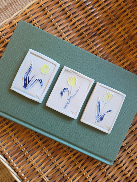 Tulips 001 by Jaw Ceramics