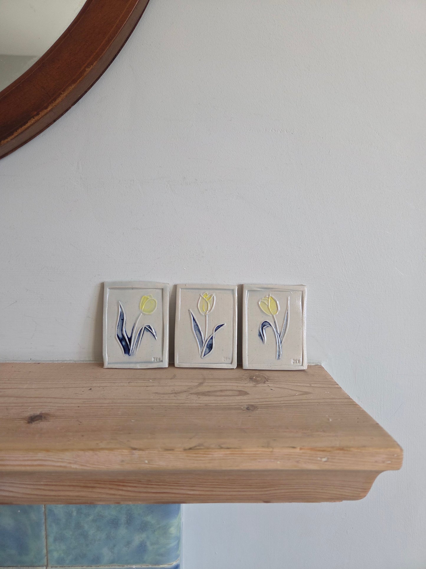 Tulips 001 by Jaw Ceramics