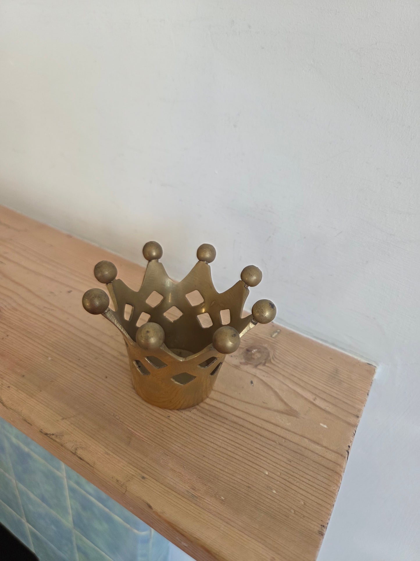 Brass Crown Tealight Holder