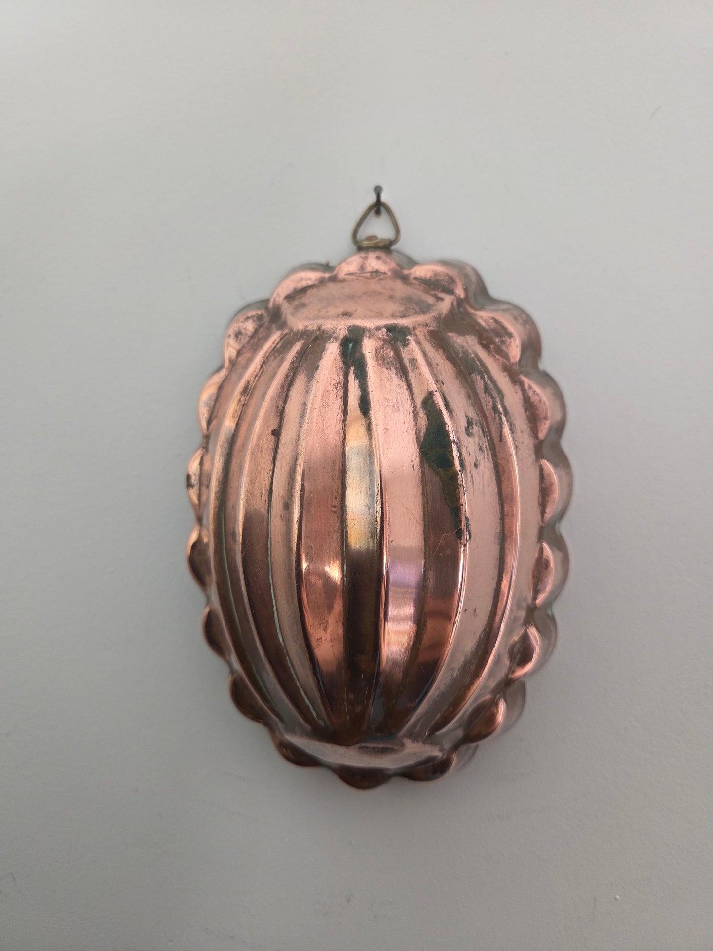 Vintage Copper Scalloped Mould