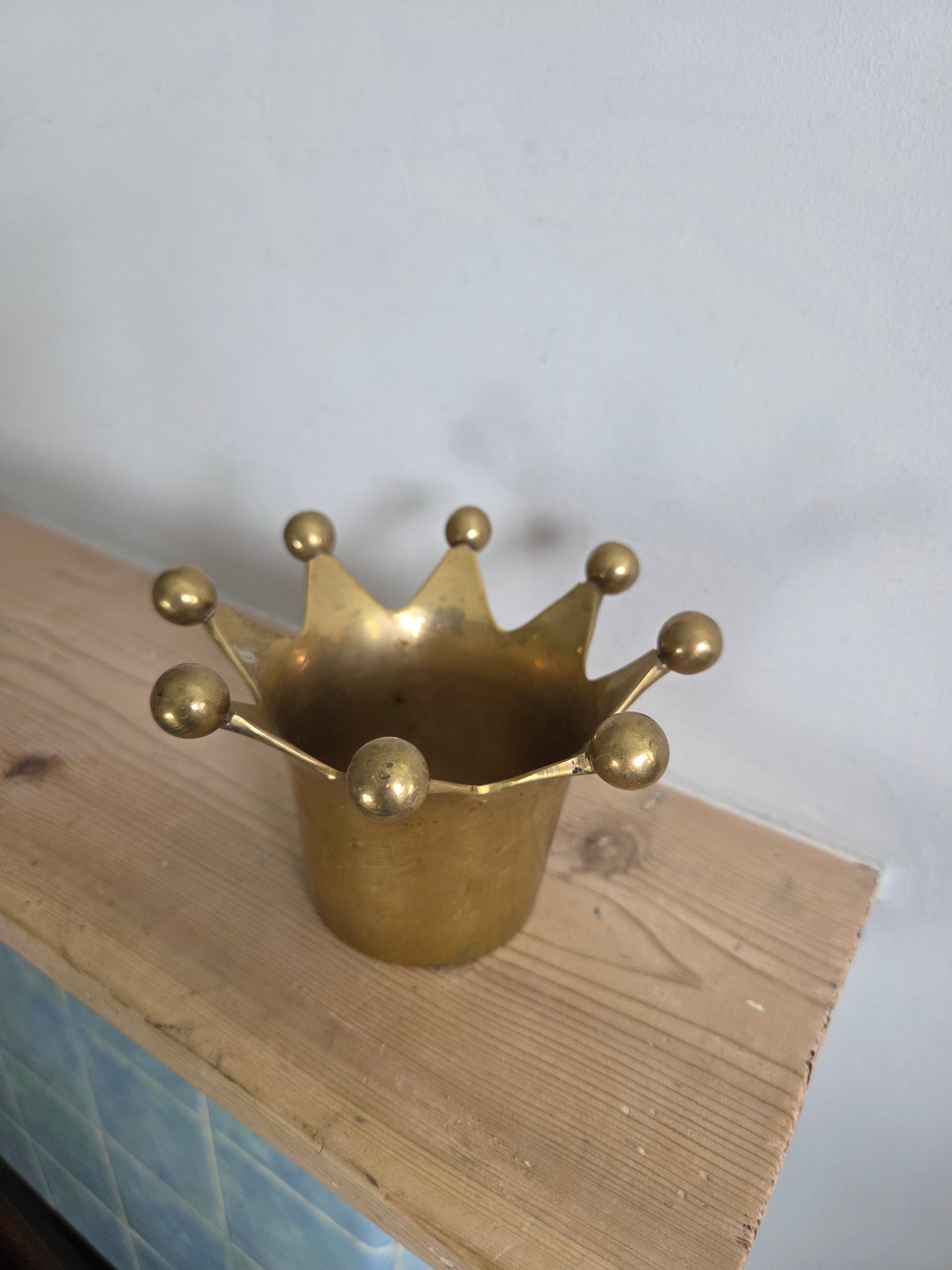 Large Brass Crown Tealight Holder