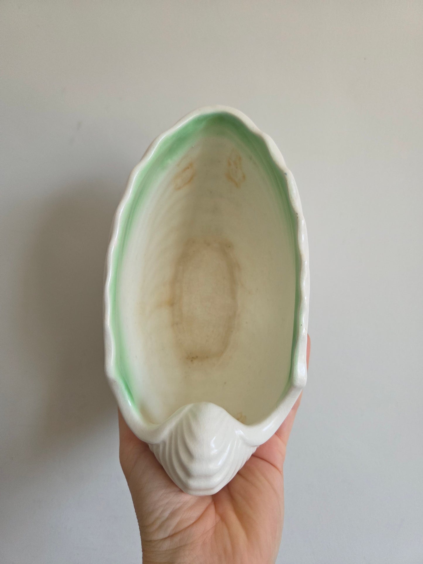 Vintage Shell Mantle Vase