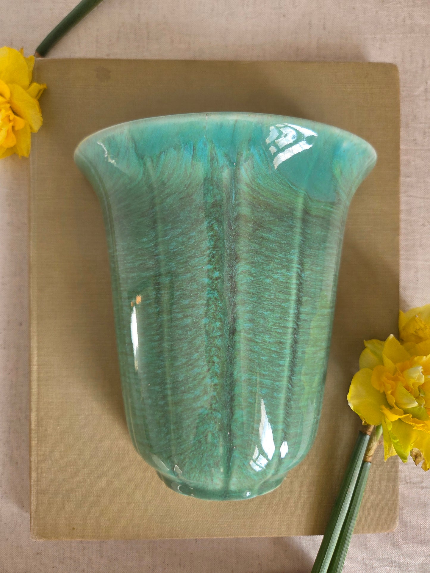 Devonmoore Green Wall Vase
