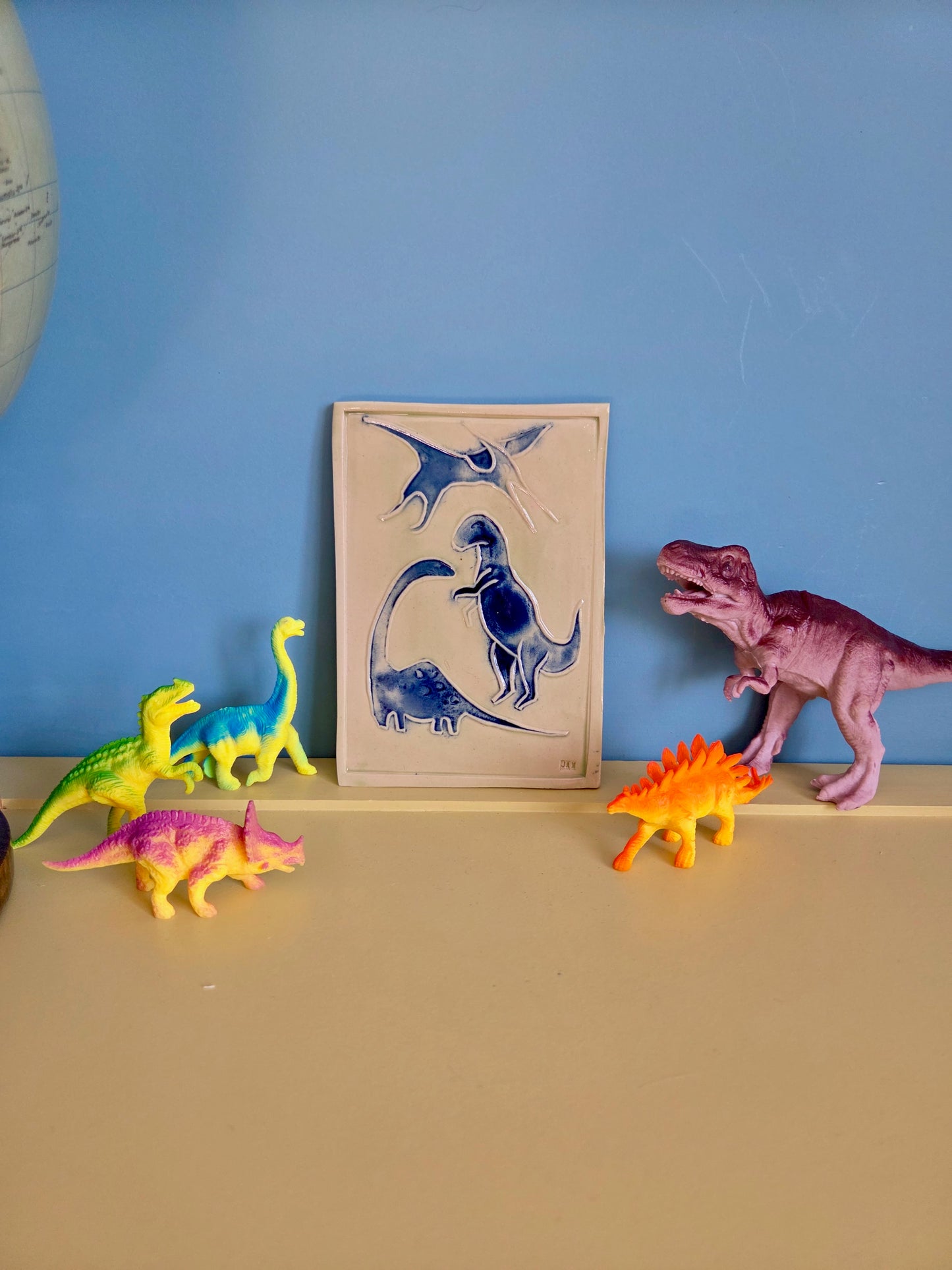 Dinos 06 by JAW Ceramics