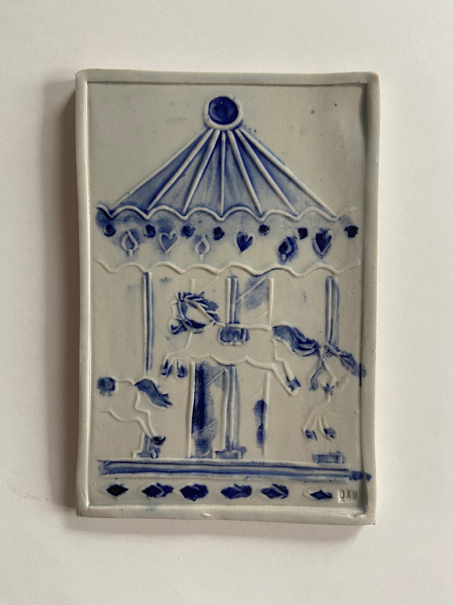 Carousel 004 by Jaw Ceramics