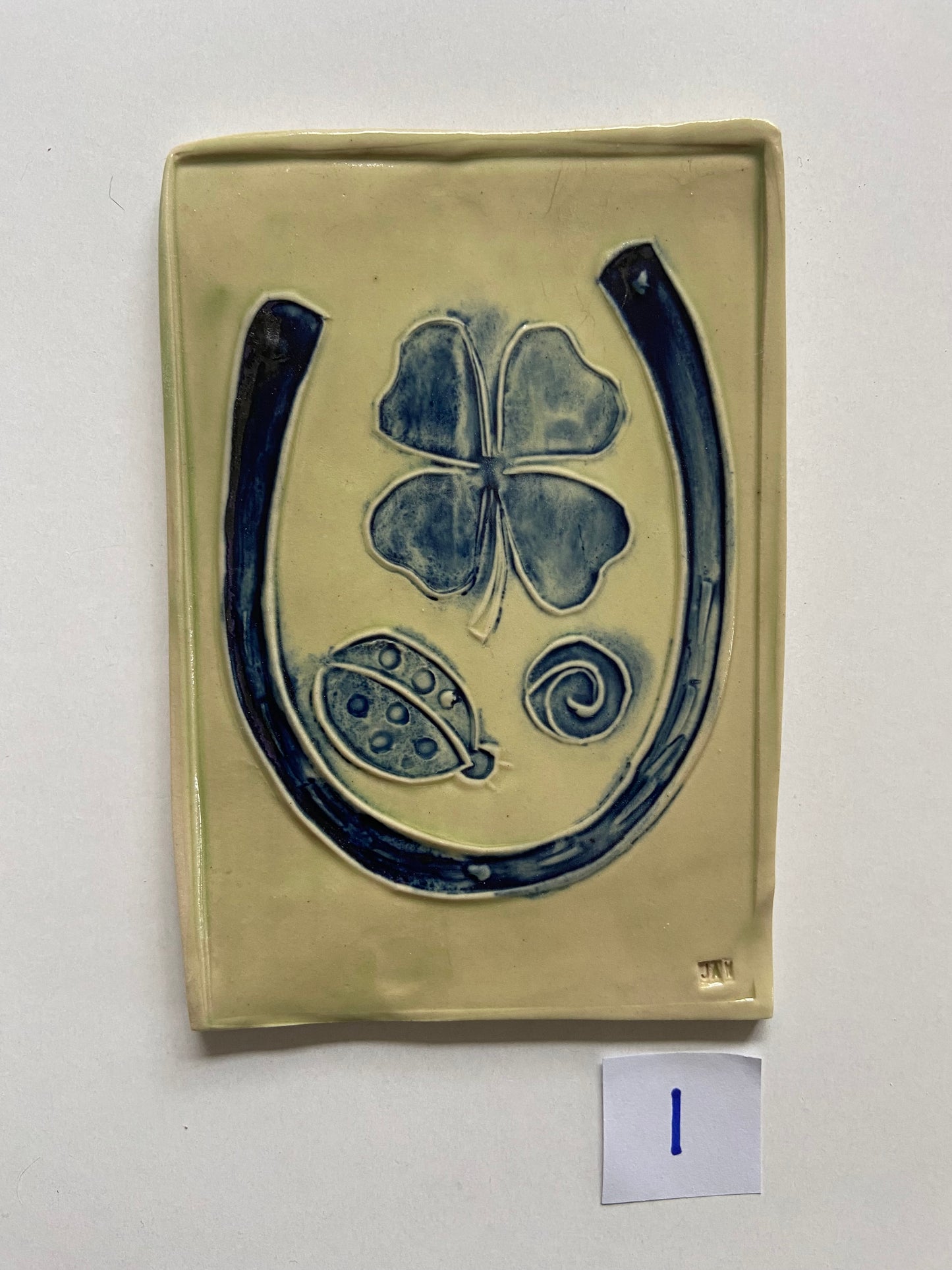 Luck 01 by JAW Ceramics
