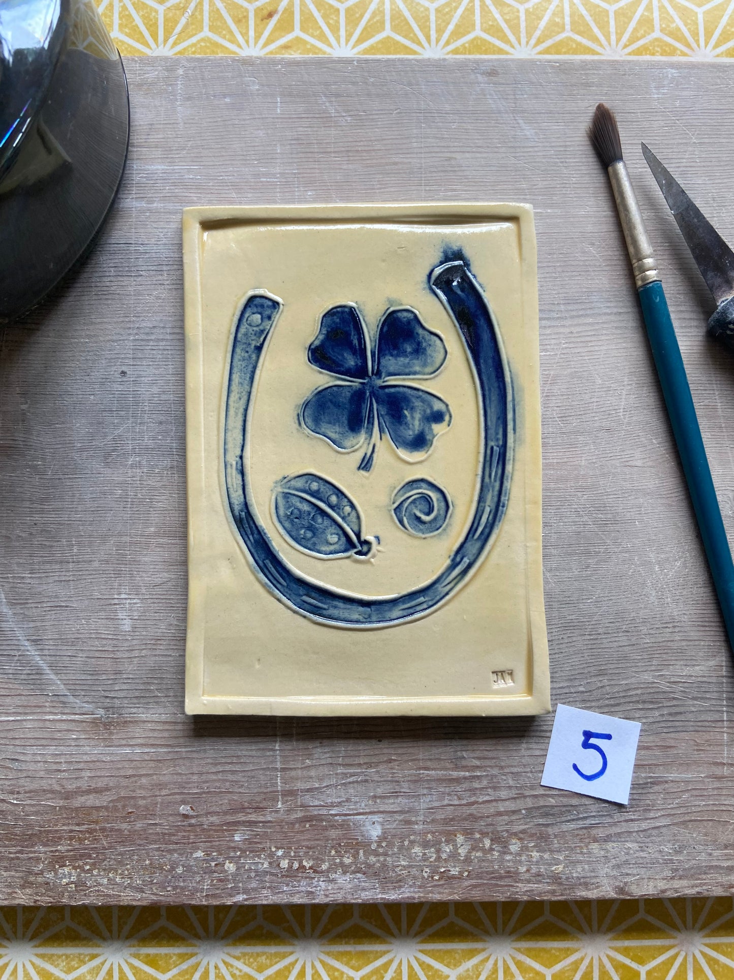 Luck 05 by JAW Ceramics