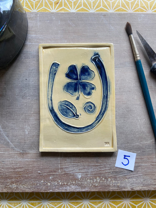 Luck 05 by JAW Ceramics