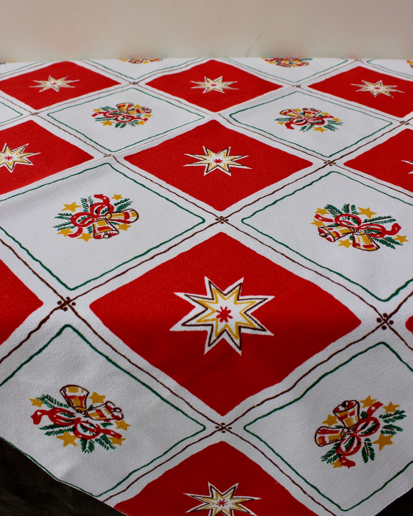 Vintage Swedish Christmas Tablecloth - White and Red