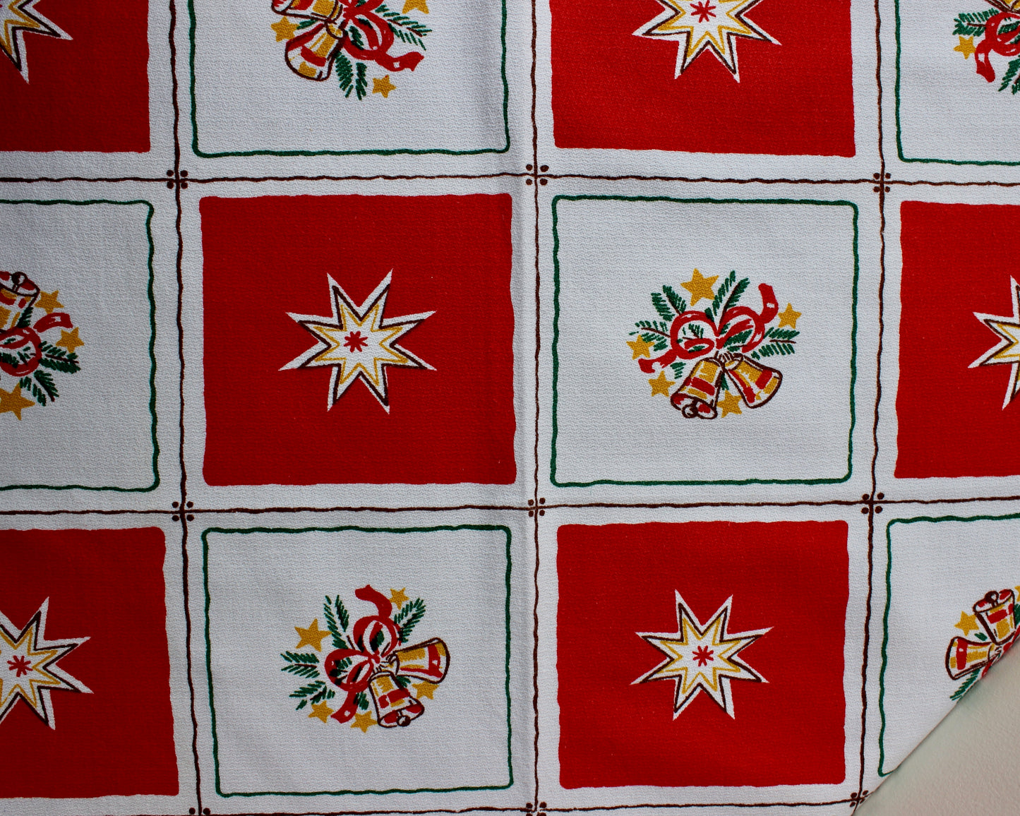 Vintage Swedish Christmas Tablecloth - White and Red