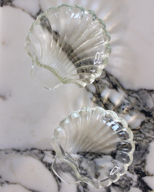 A Pair of Vintage Shell Trinket Dishes