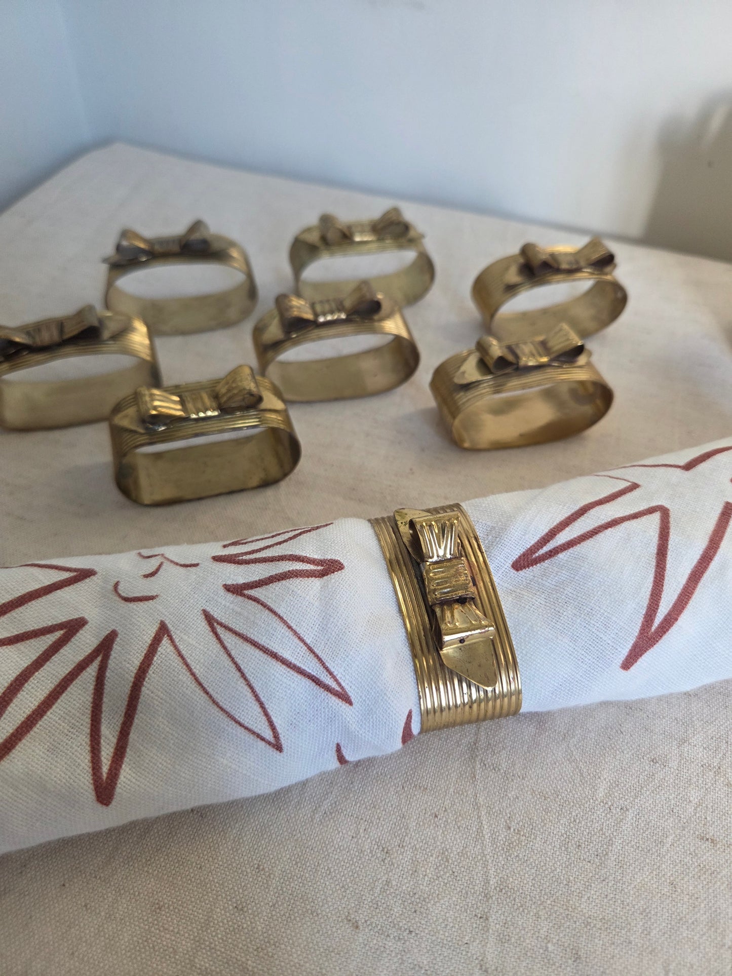 8 Brass Bows Vintage Napkin Rings