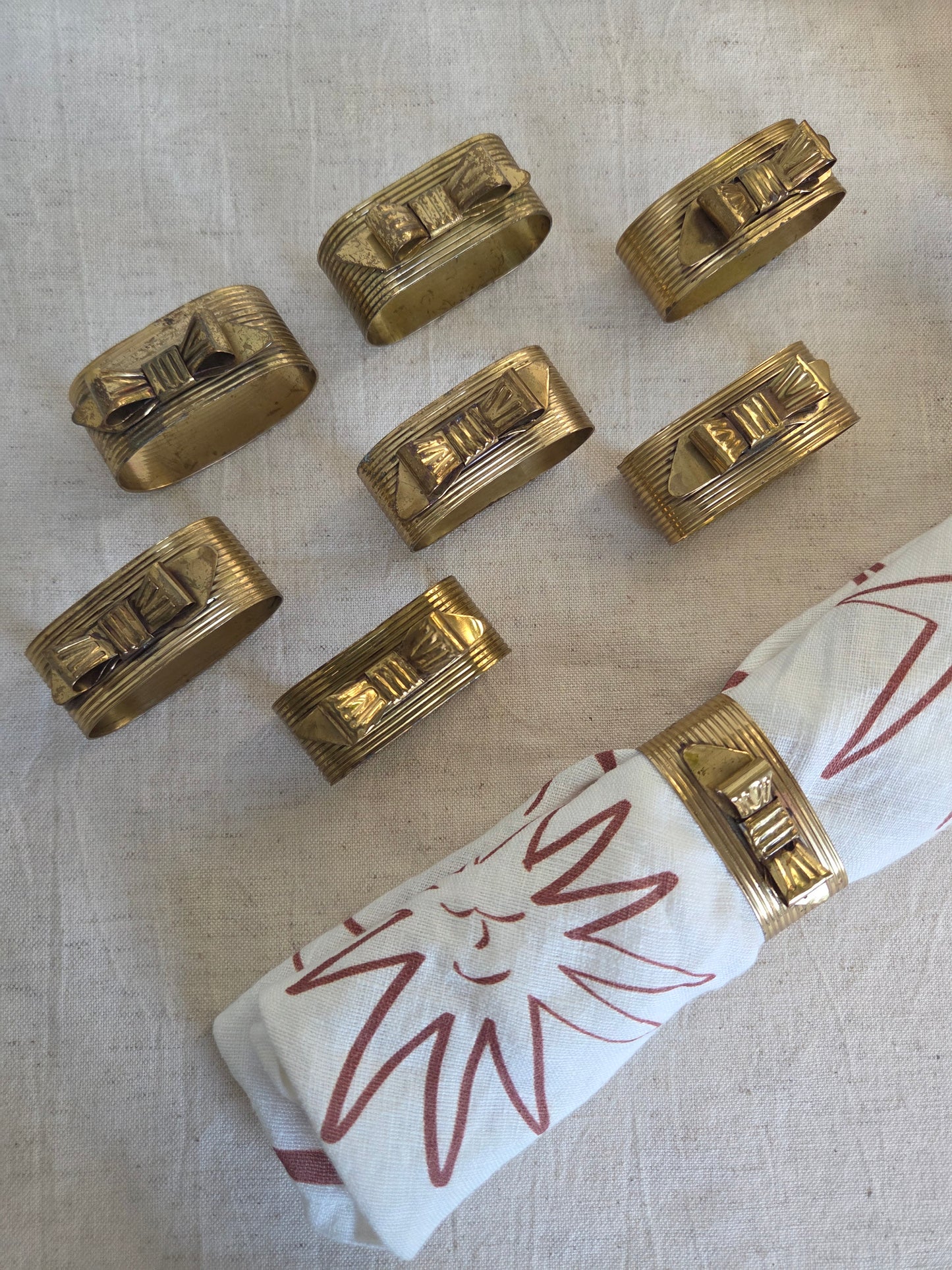 8 Brass Bows Vintage Napkin Rings