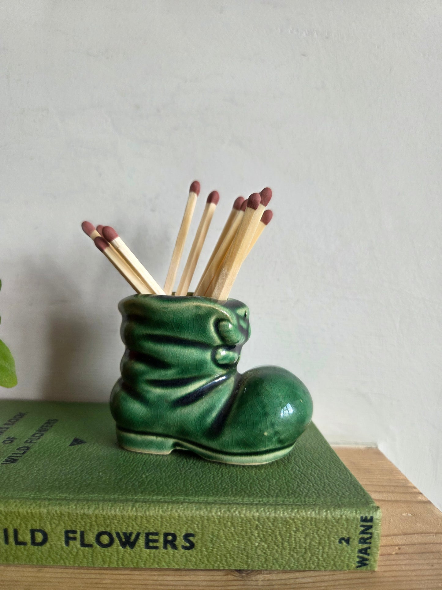 Green Ceramic Boot to use with Matches or Toothpicks