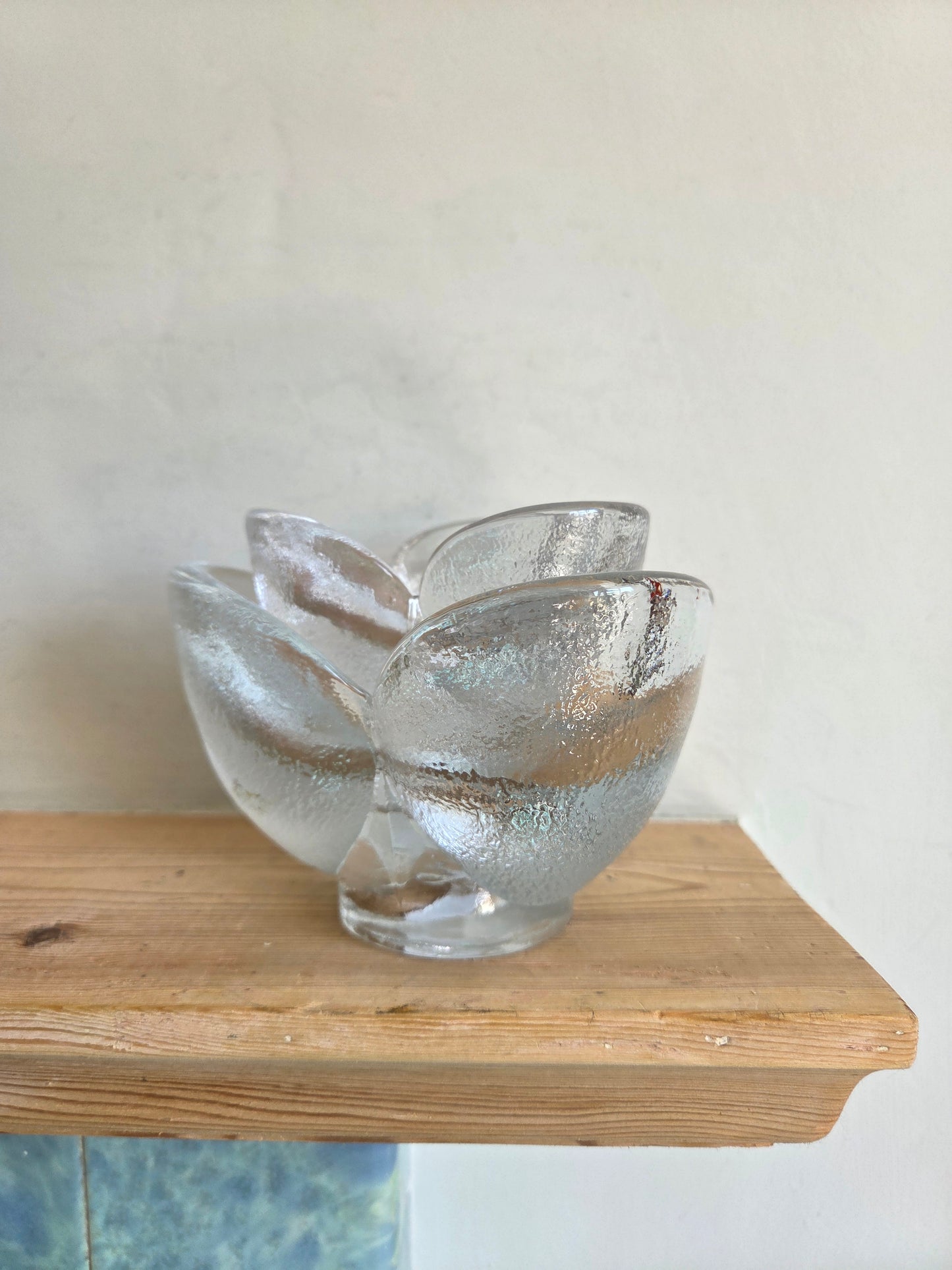 A Pair of Vintage Swedish Art Glass Bowls by Kosta Boda with Tulip Petal Design